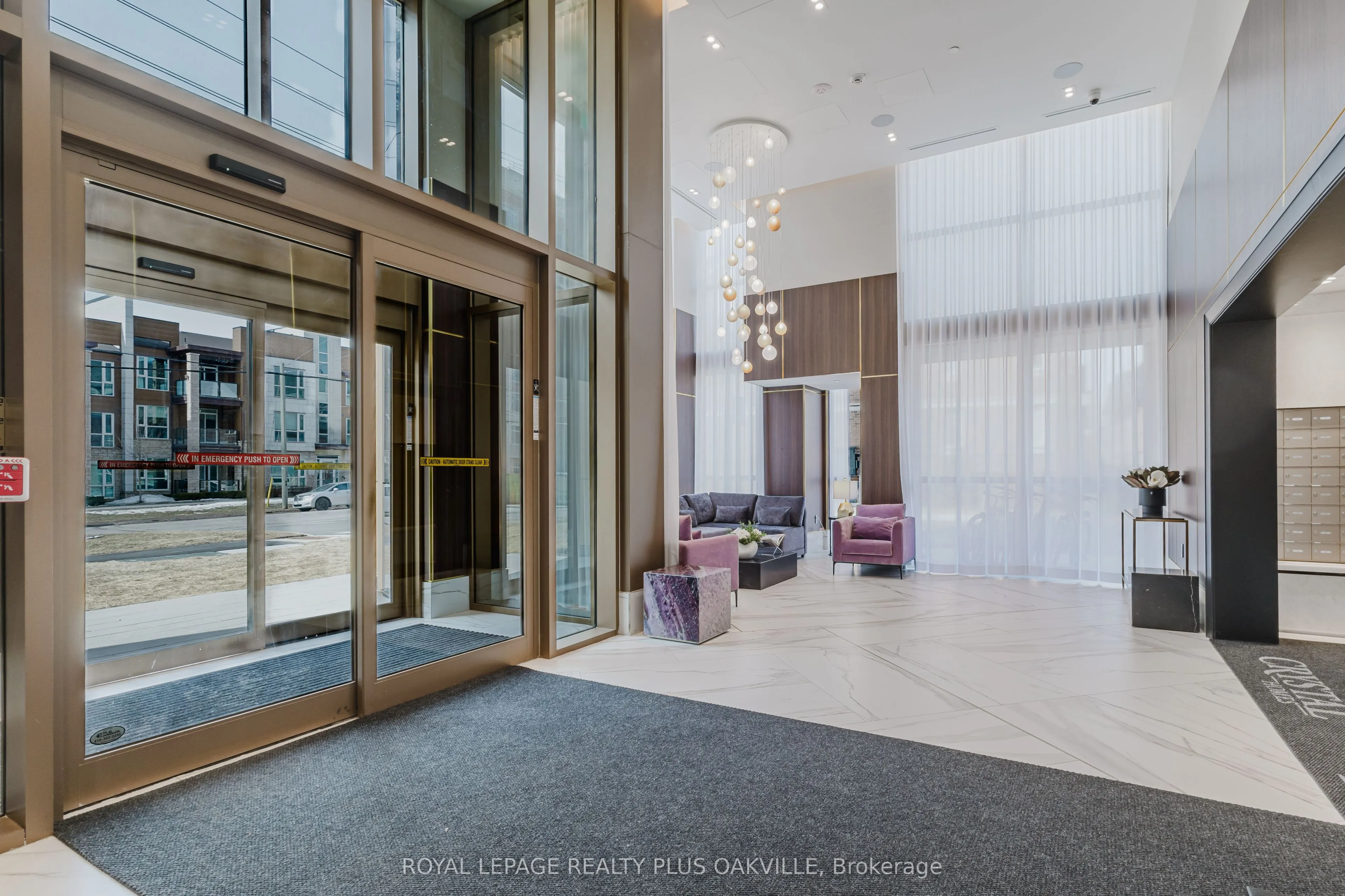 2343 Khalsa Gate, #330