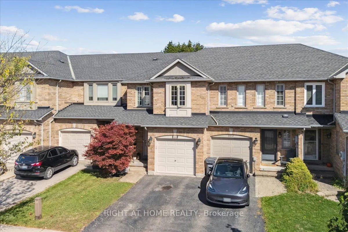 555 Taylor Crescent