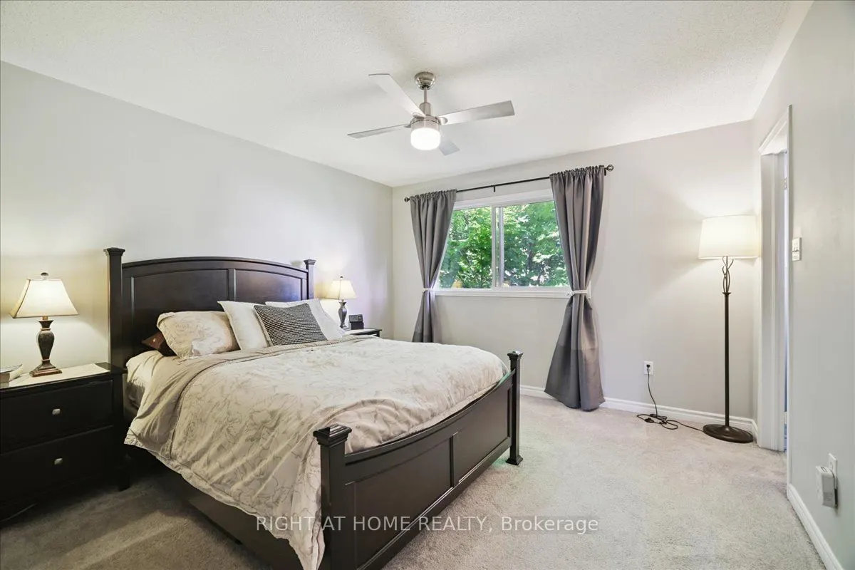 555 Taylor Crescent