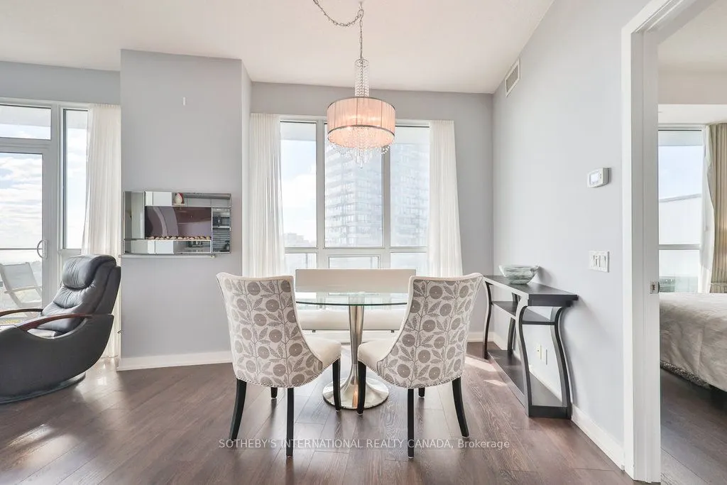 2212 Lake Shore Boulevard W, #1803