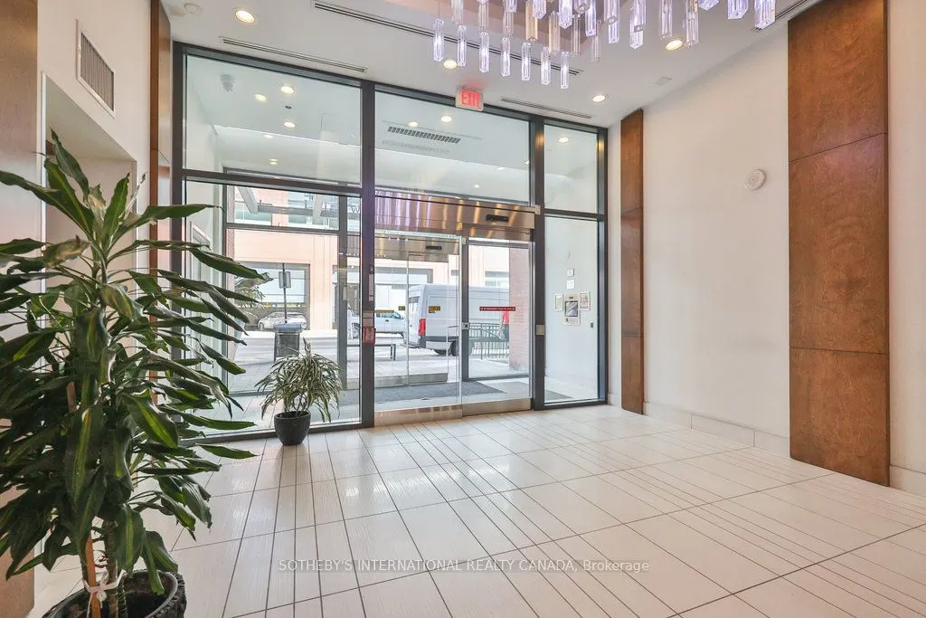 2212 Lake Shore Boulevard W, #1803