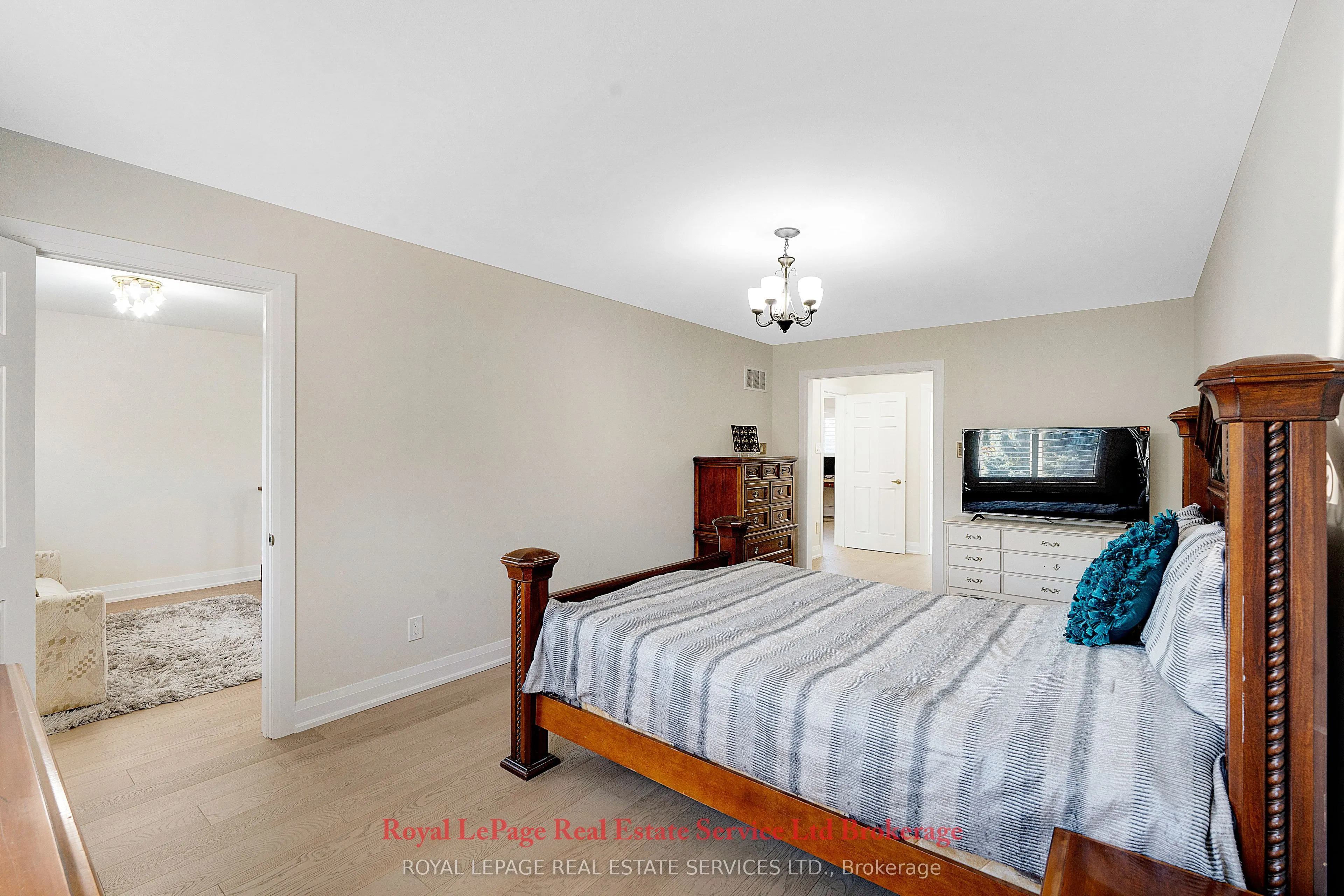 2088 Kempton Park Drive