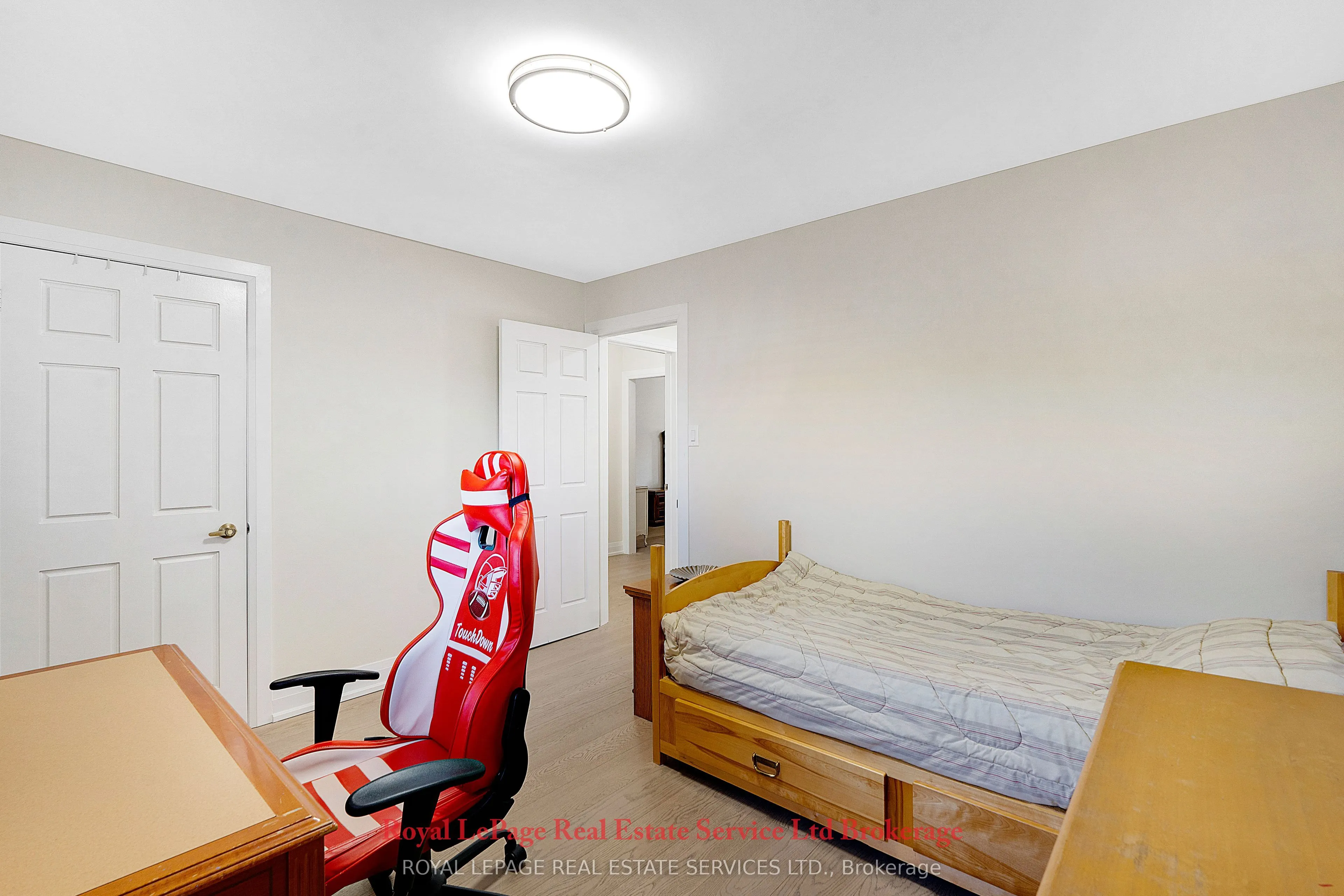 2088 Kempton Park Drive