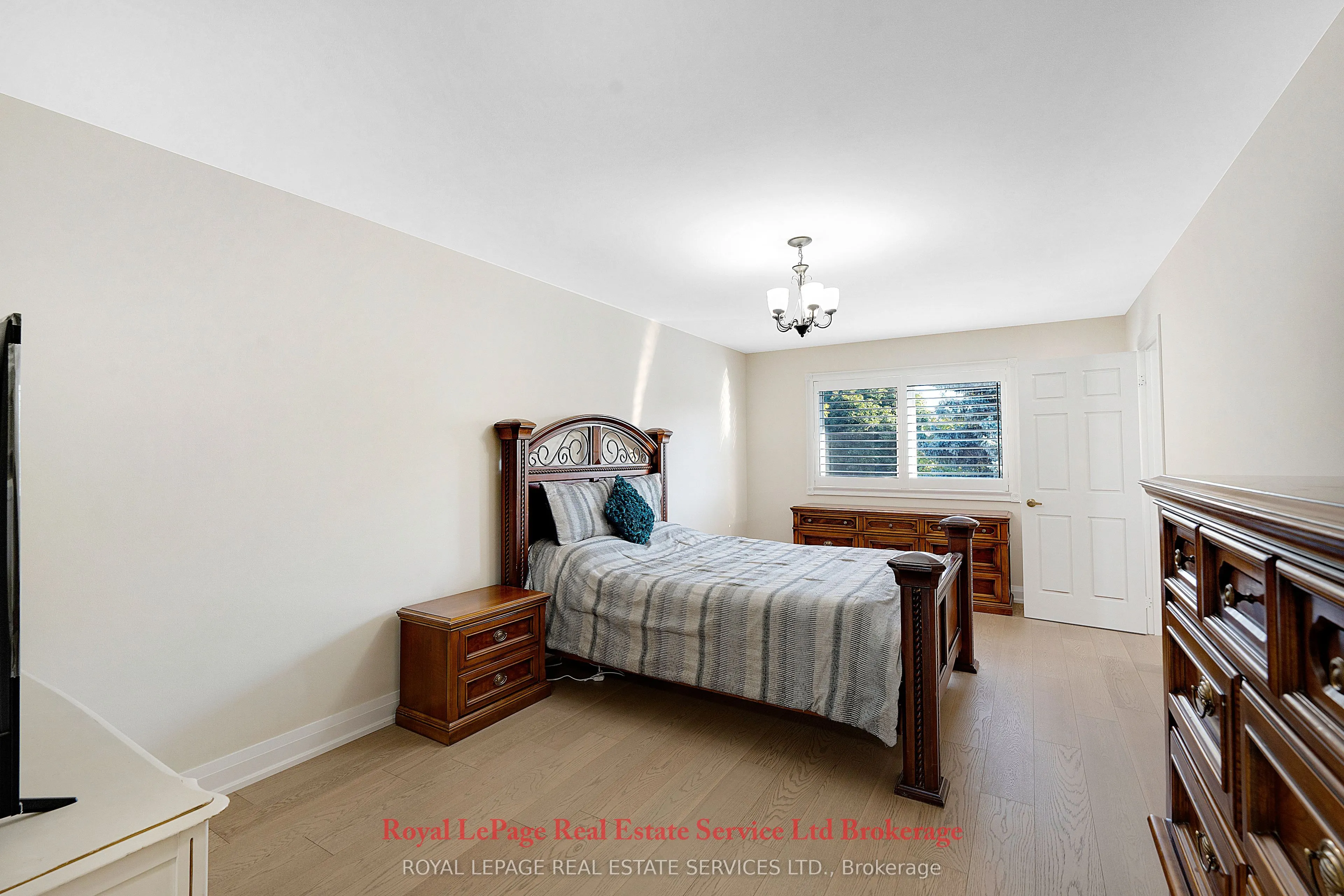 2088 Kempton Park Drive