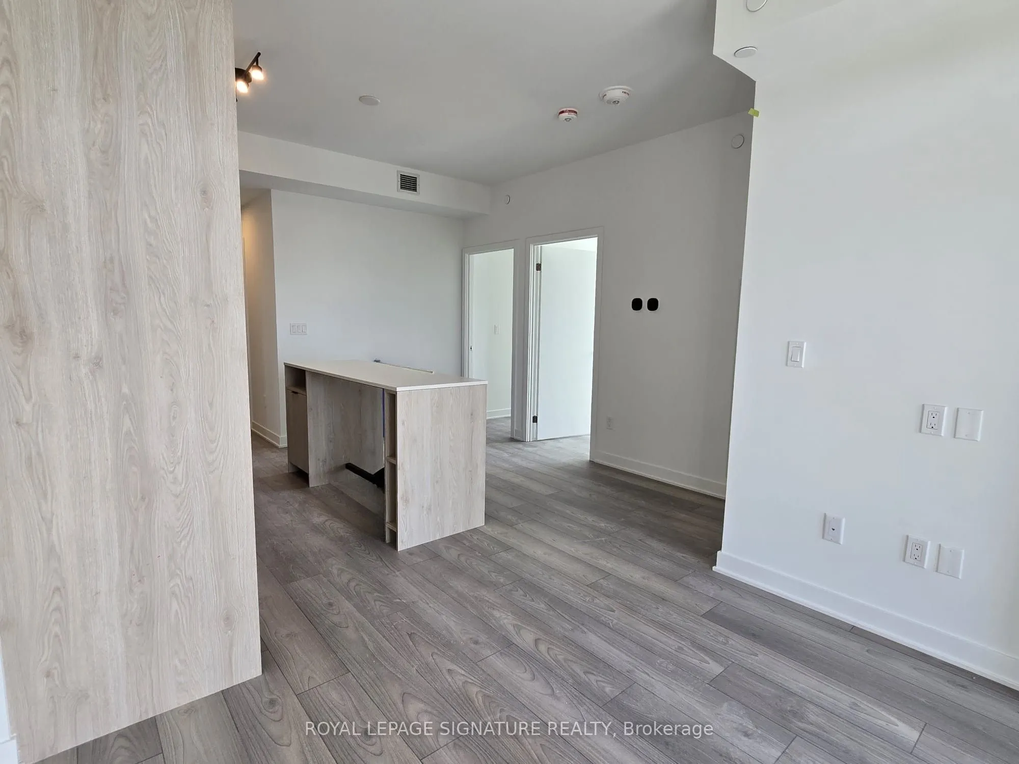 1007 The Queensway Avenue, #314