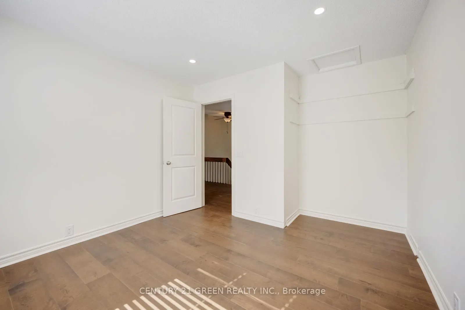 22 Davenrich Court