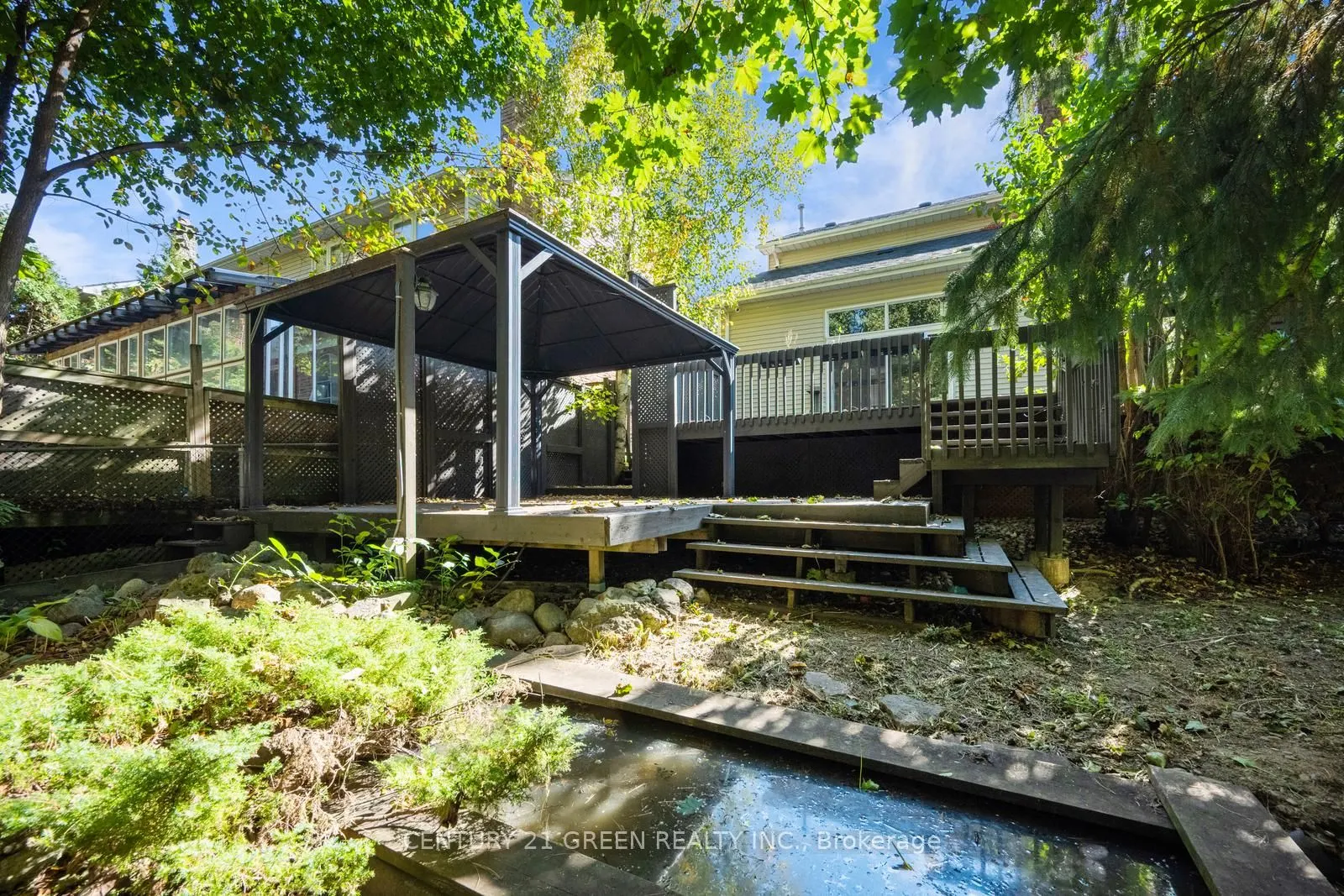 22 Davenrich Court