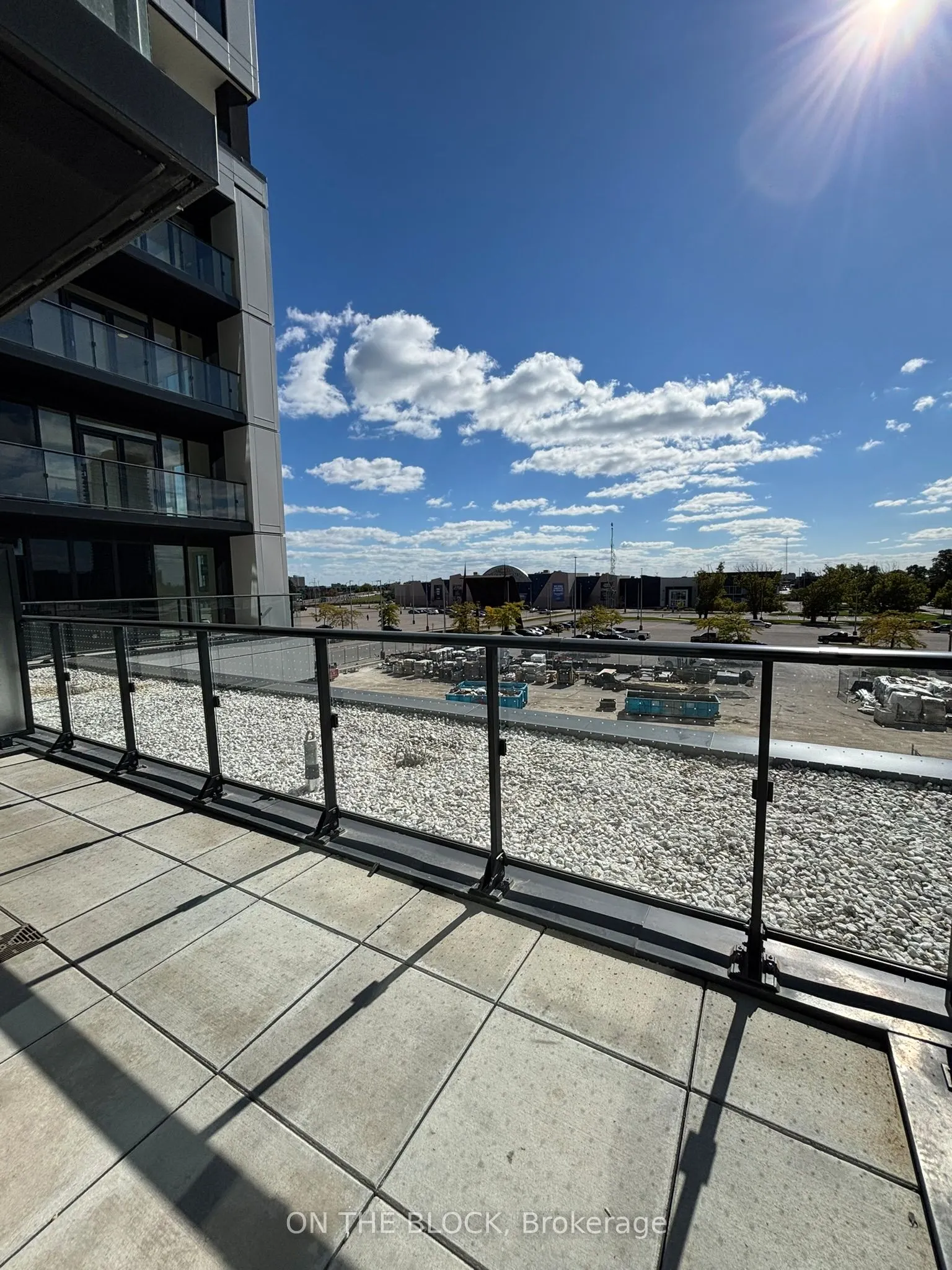 1037 The Queensway, #208