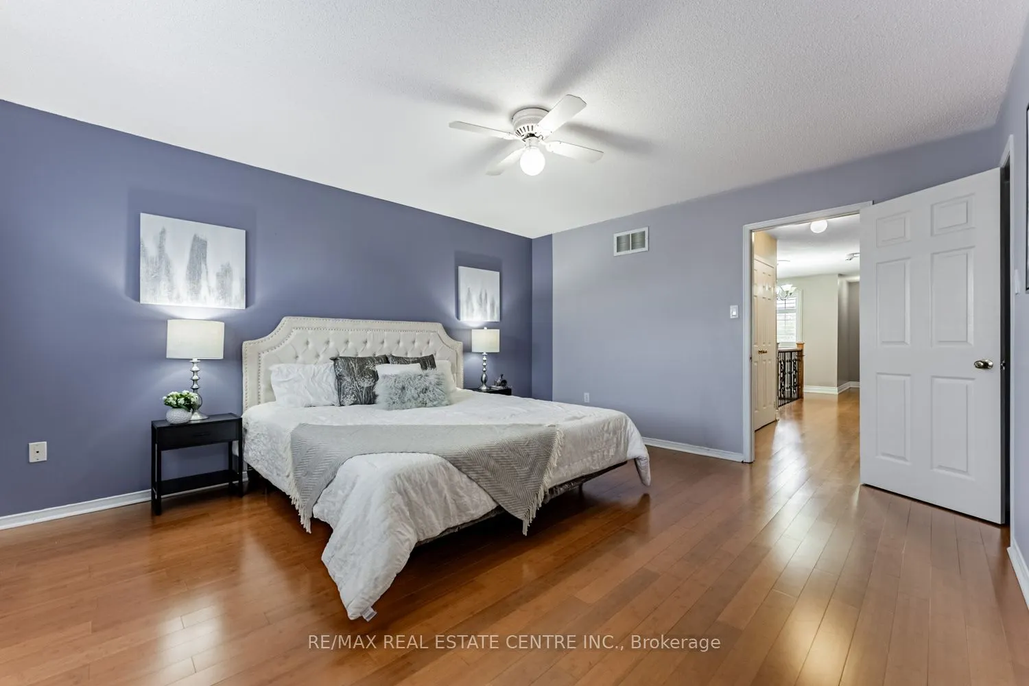 8 Mannel Crescent