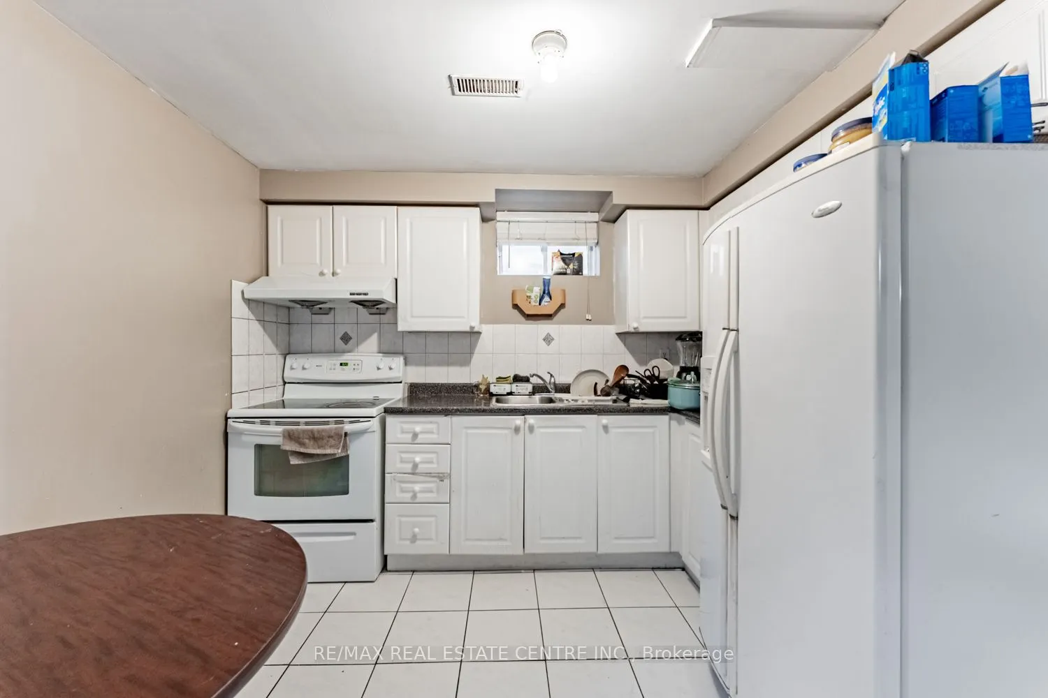 8 Mannel Crescent