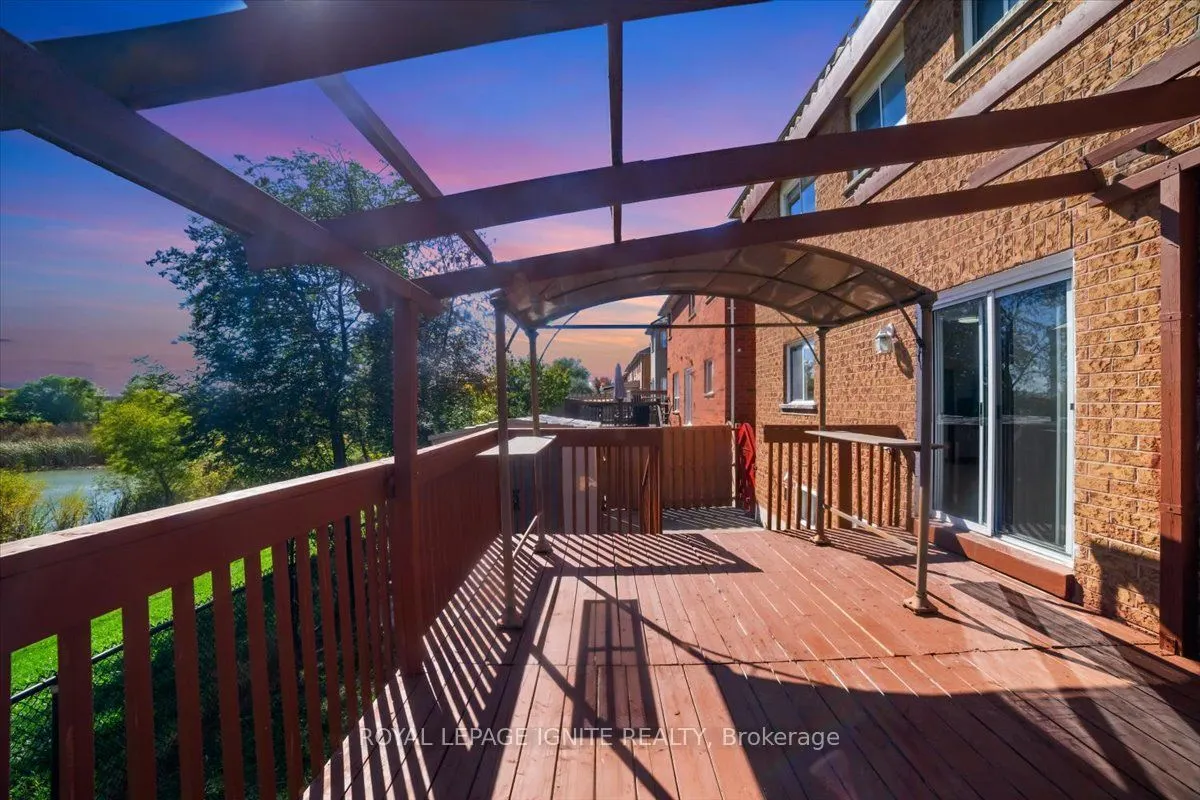 63 Eastbrook Way