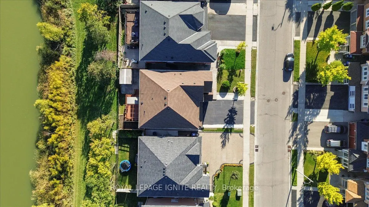 63 Eastbrook Way