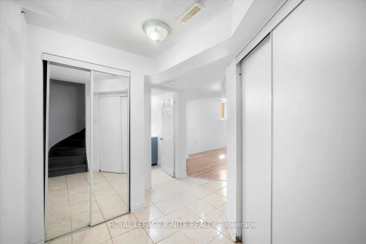 63 Eastbrook Way