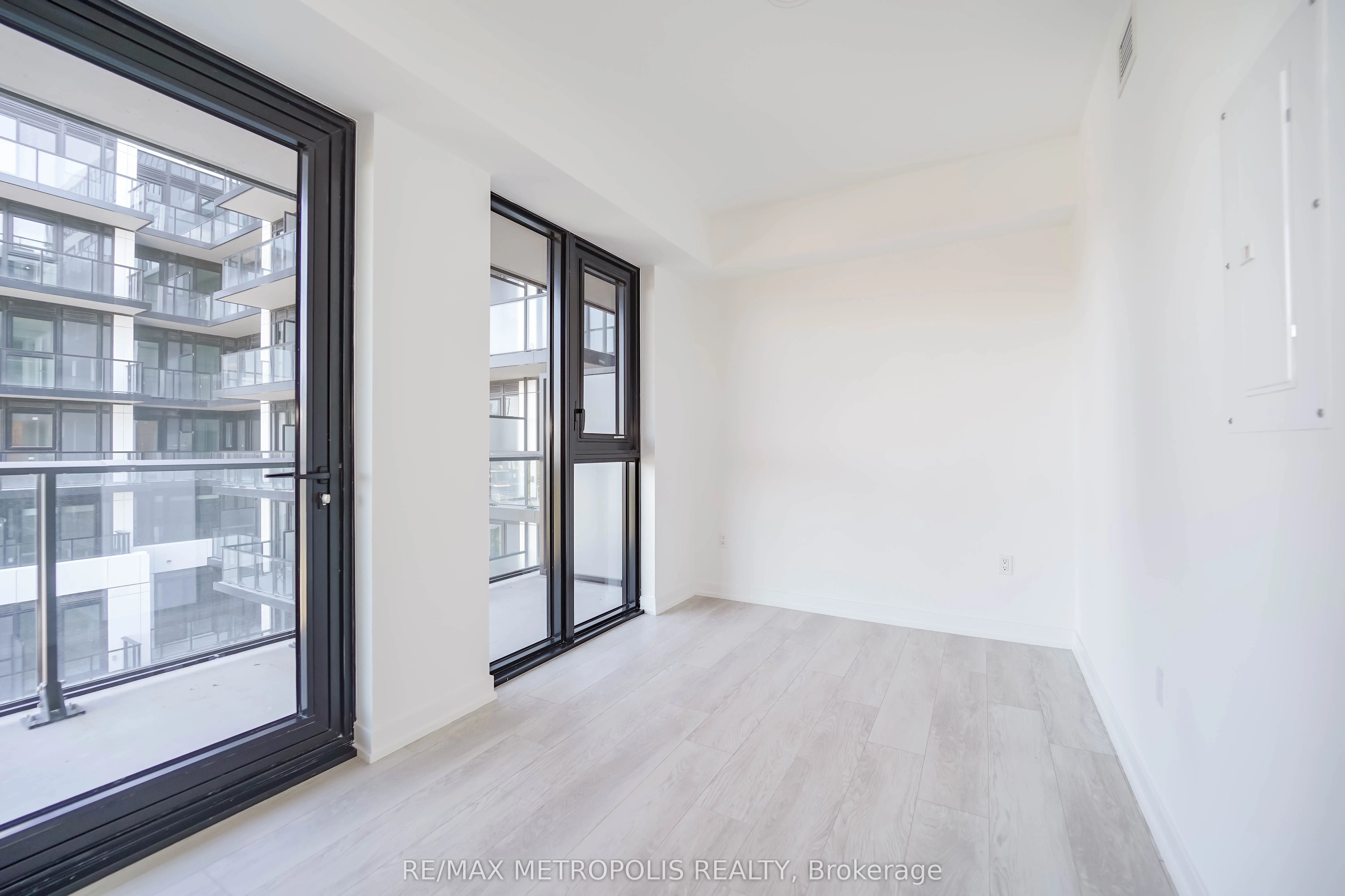 801 The Queensway, #720