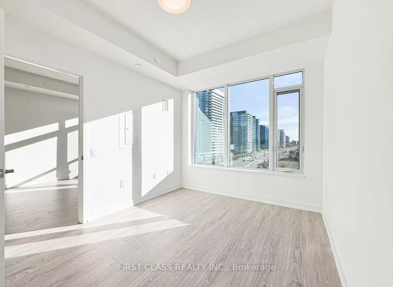 2485 Eglinton Avenue W, #920