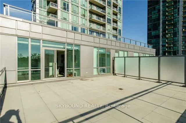 3525 Kariya Drive, #305