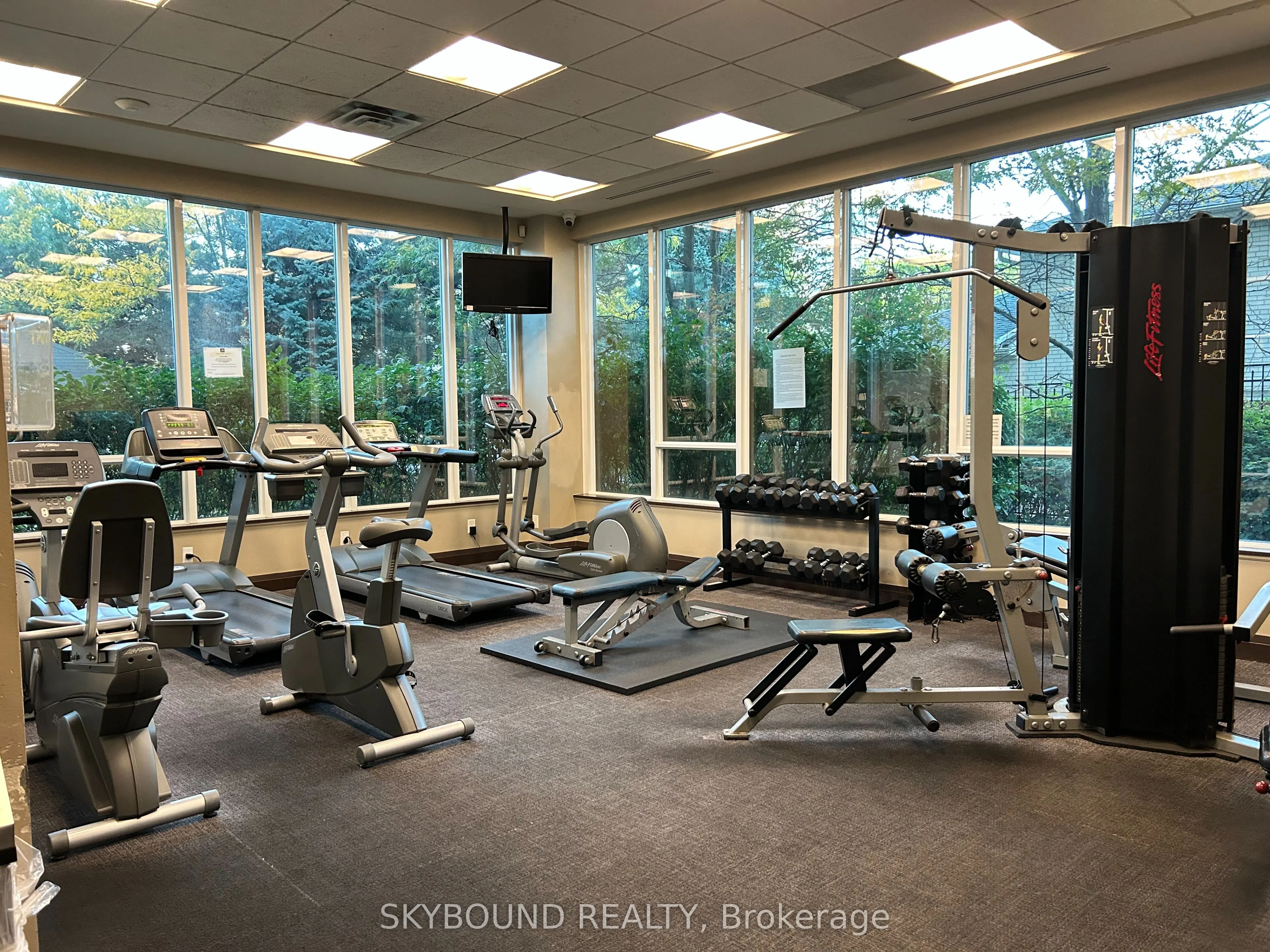 3525 Kariya Drive, #305