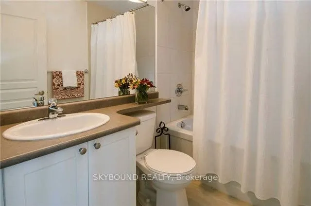 3525 Kariya Drive, #305