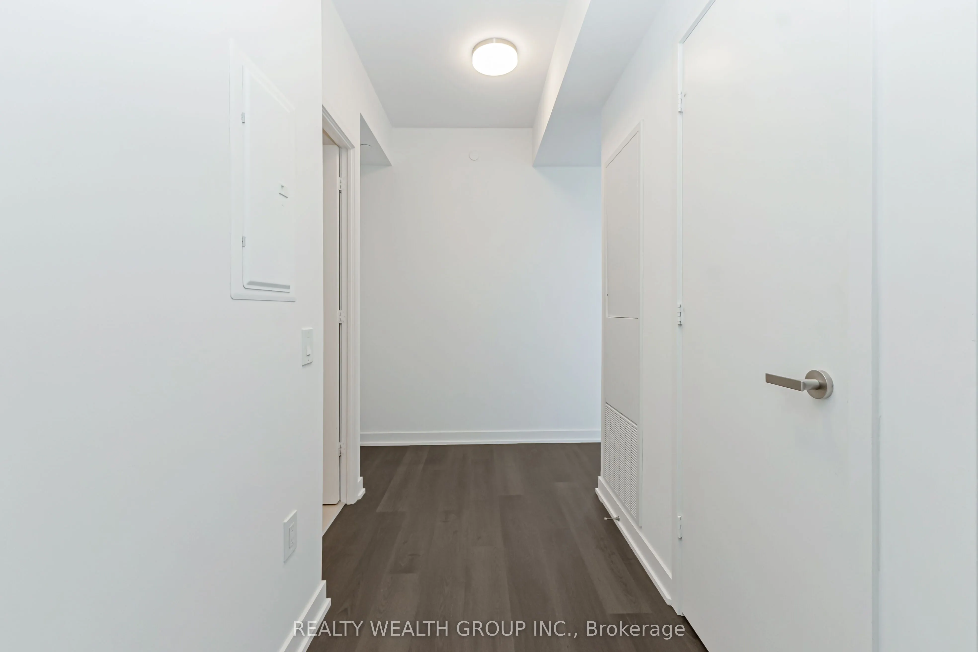 3900 Confederation Parkway, #3911