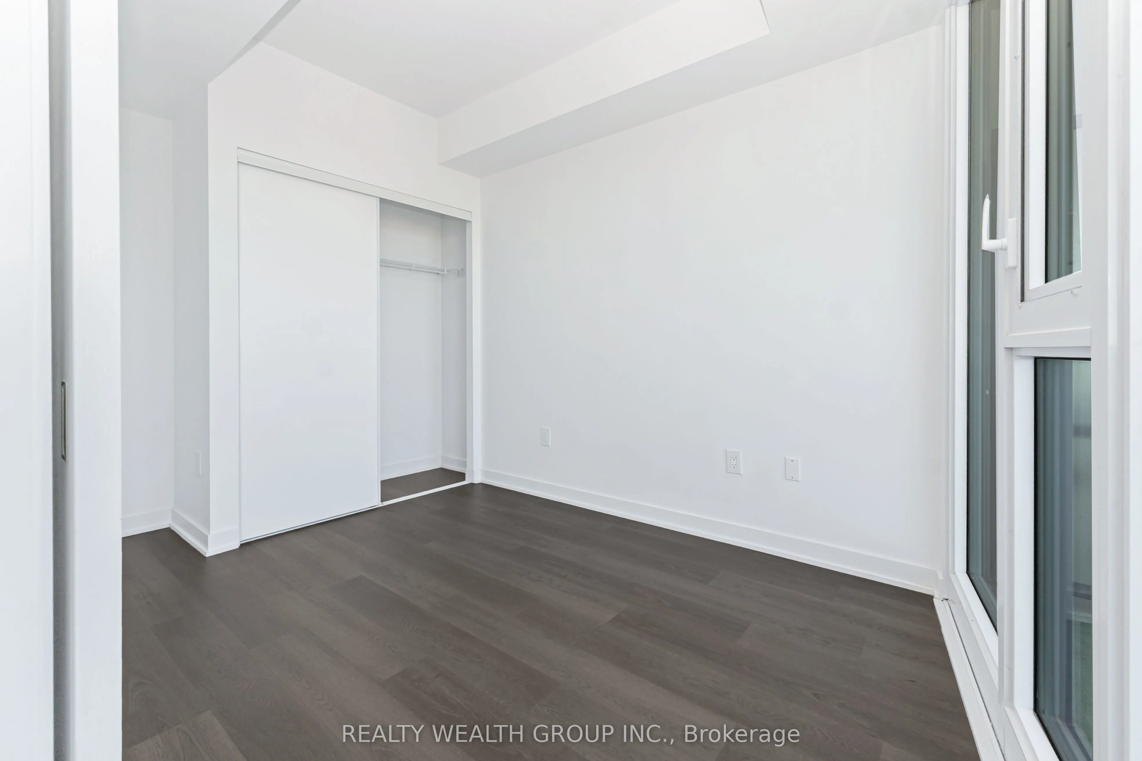 3900 Confederation Parkway, #3911