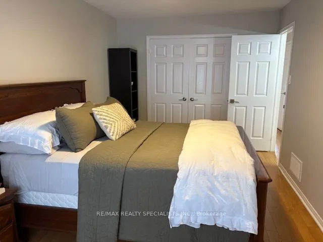 29 Frank Johnston Road