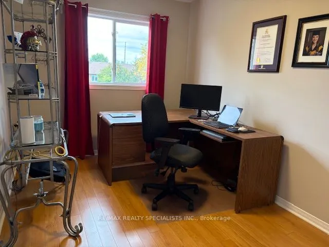 29 Frank Johnston Road