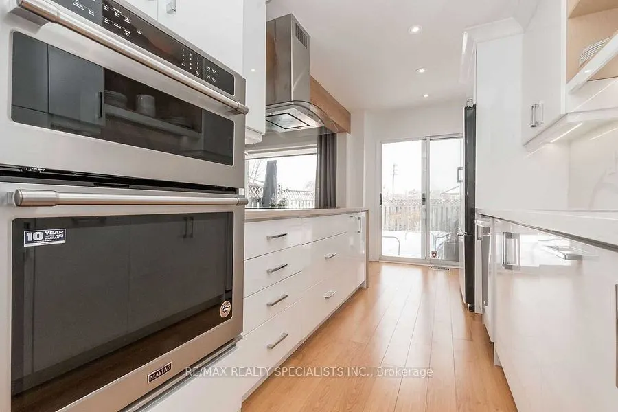 29 Frank Johnston Road