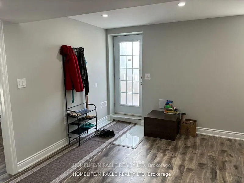 8 Robert Parkinson Drive, #Bsmt