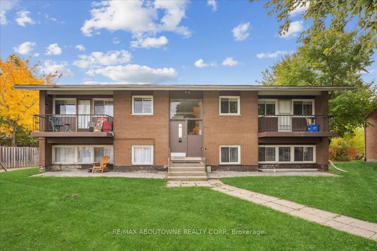 2350 Queensway Drive, #1