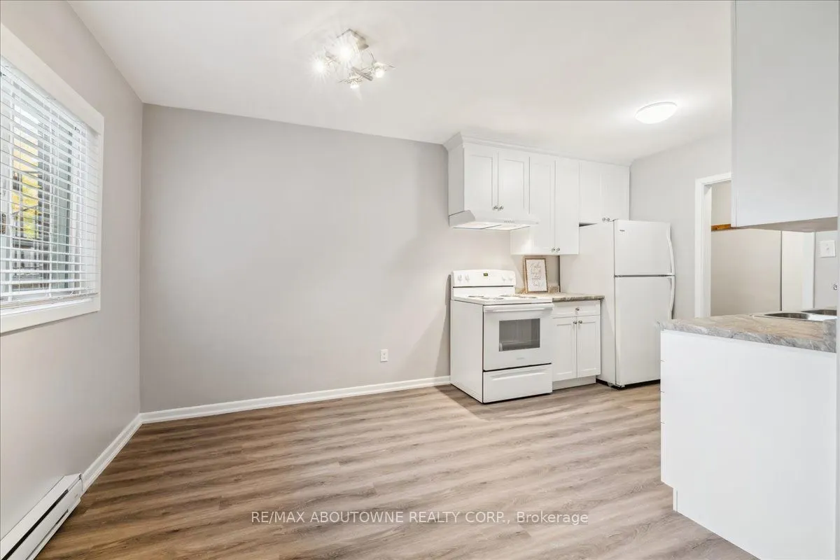 2350 Queensway Drive, #1