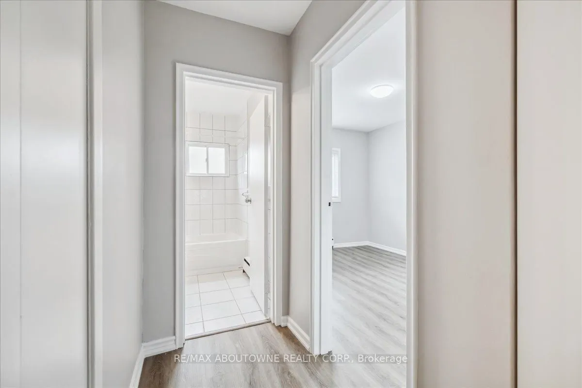 2350 Queensway Drive, #1