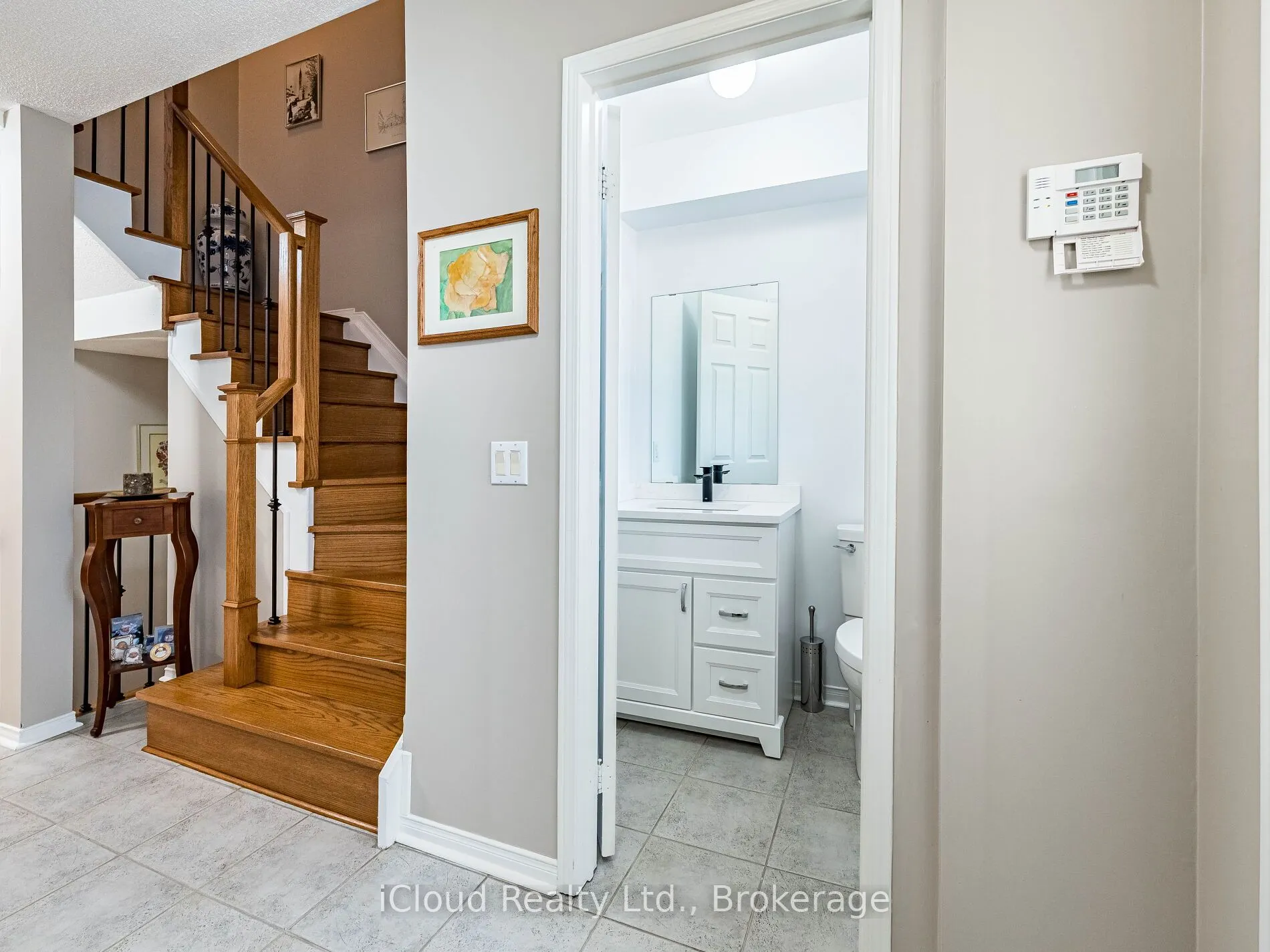 82 Hanton Crescent