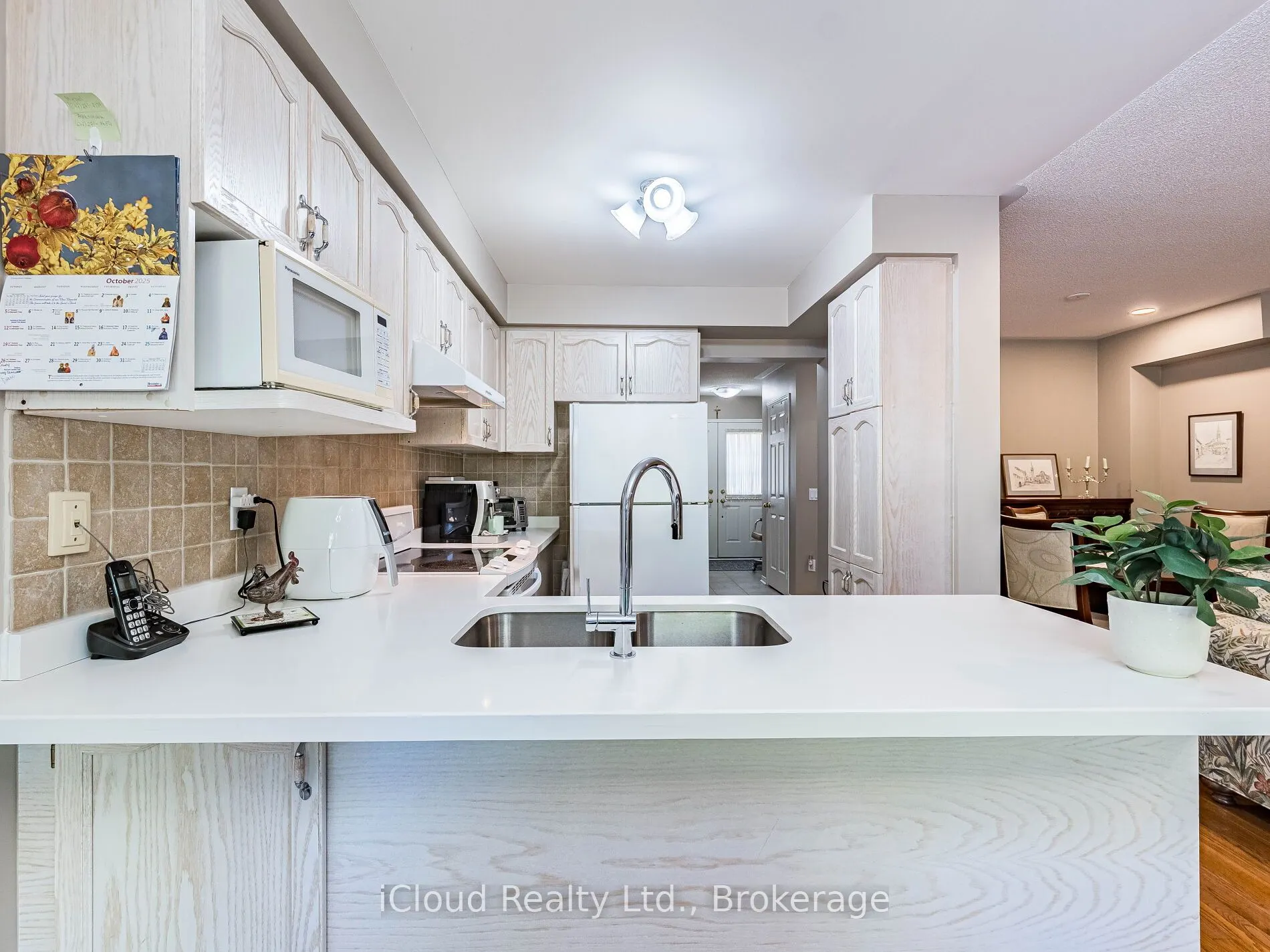 82 Hanton Crescent