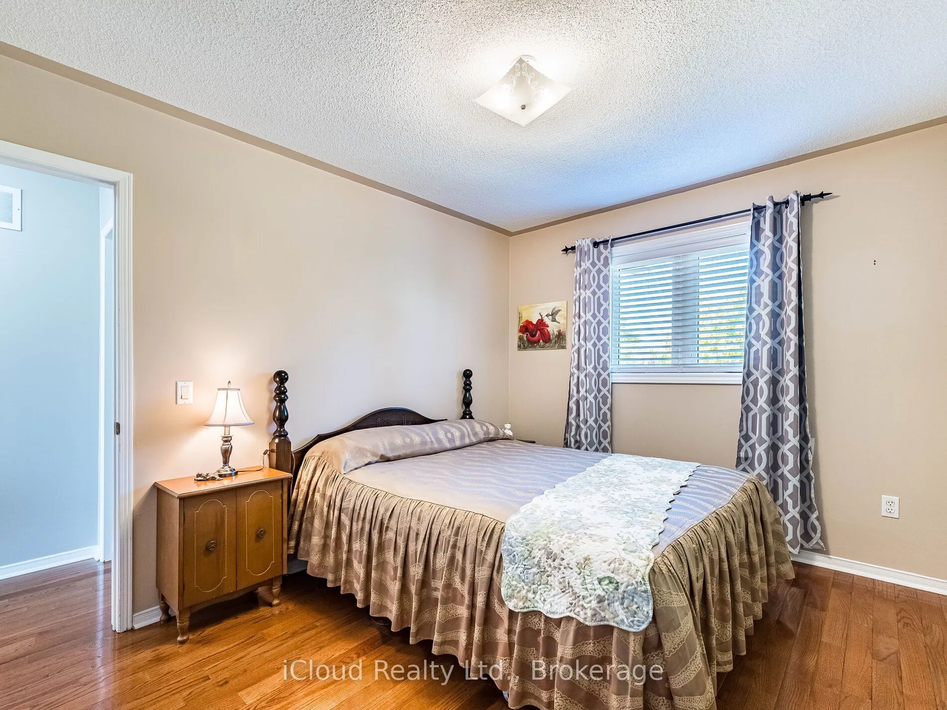 82 Hanton Crescent