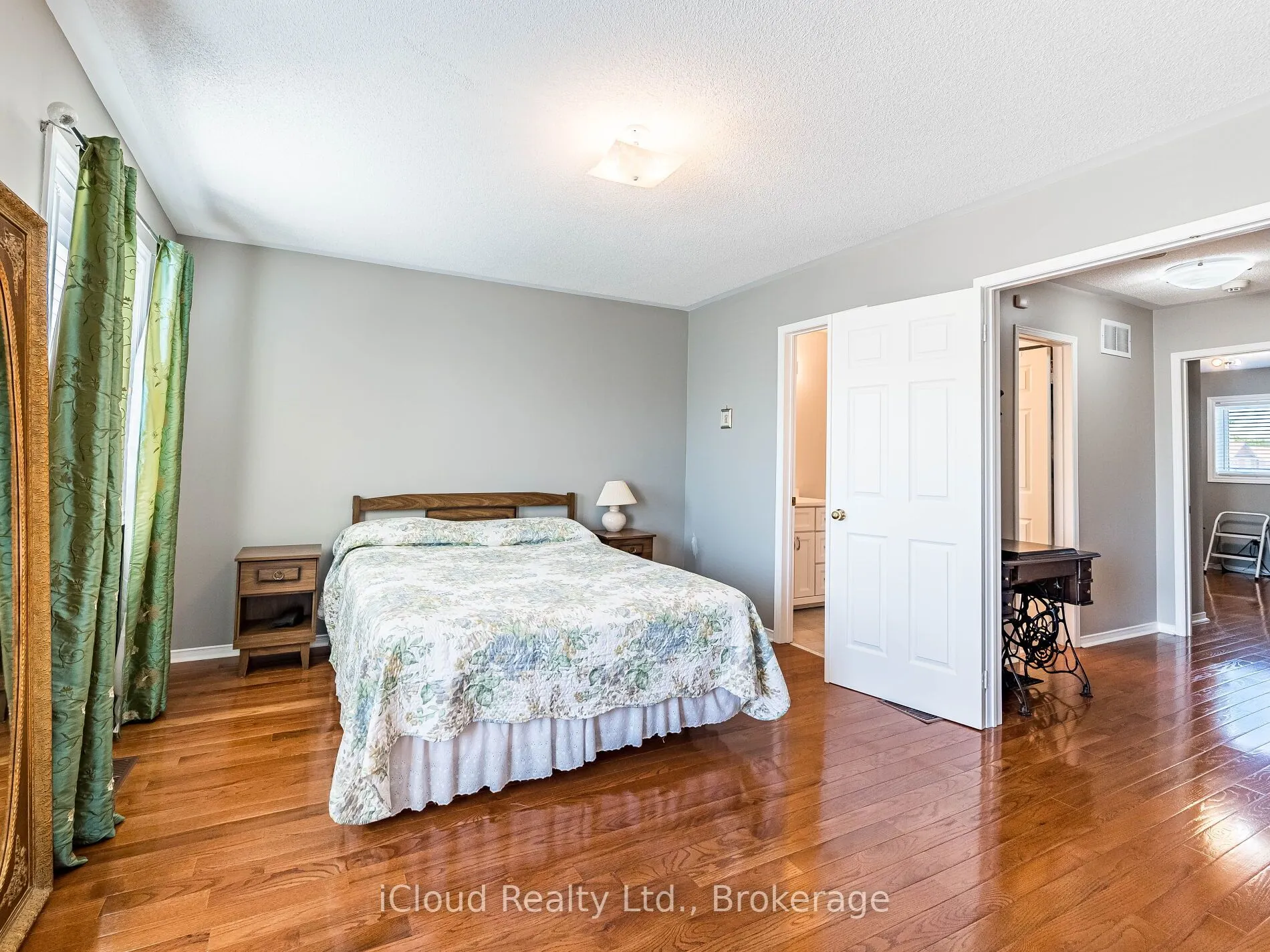 82 Hanton Crescent
