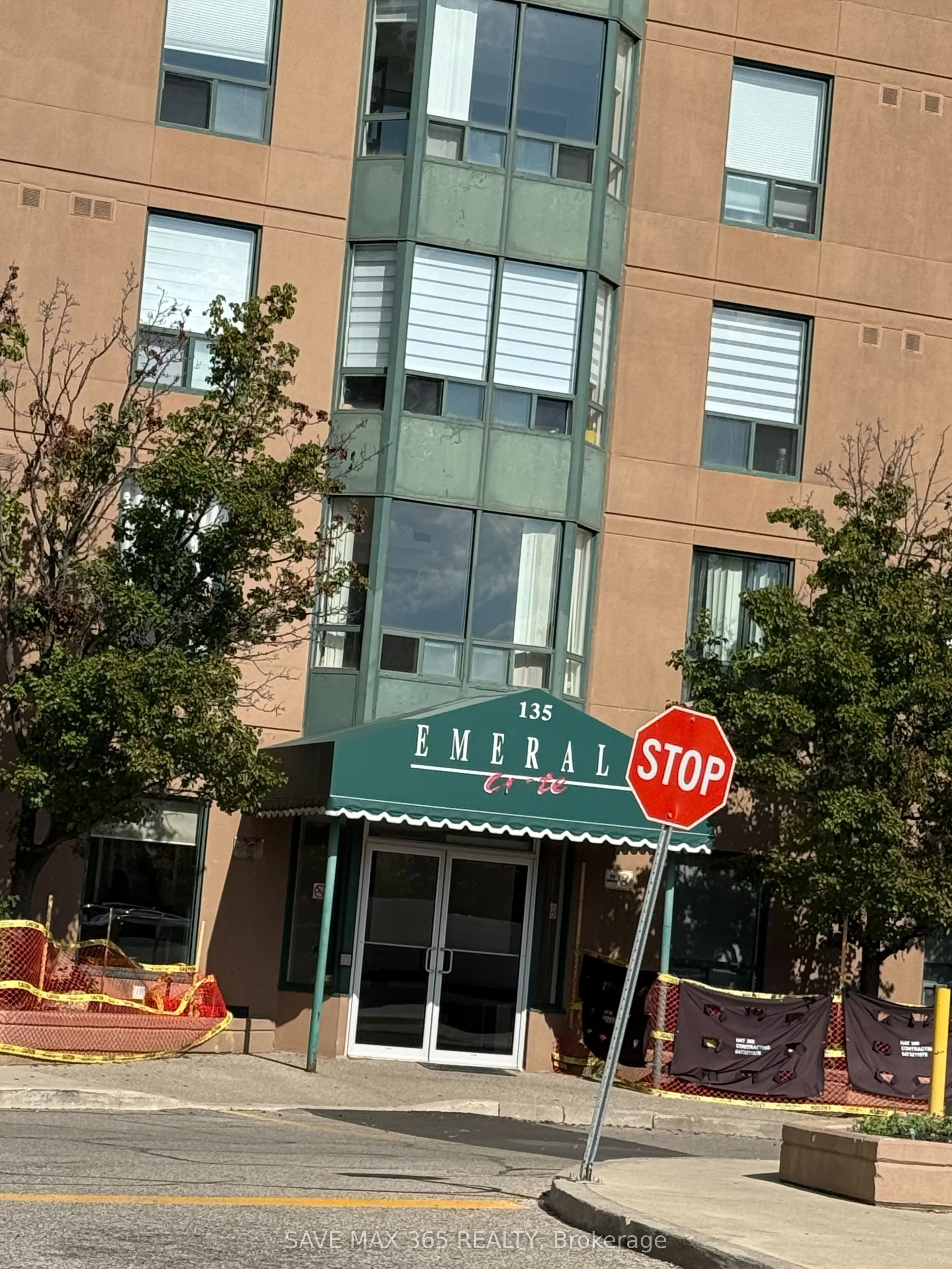 135 Hillcrest Avenue, #1615