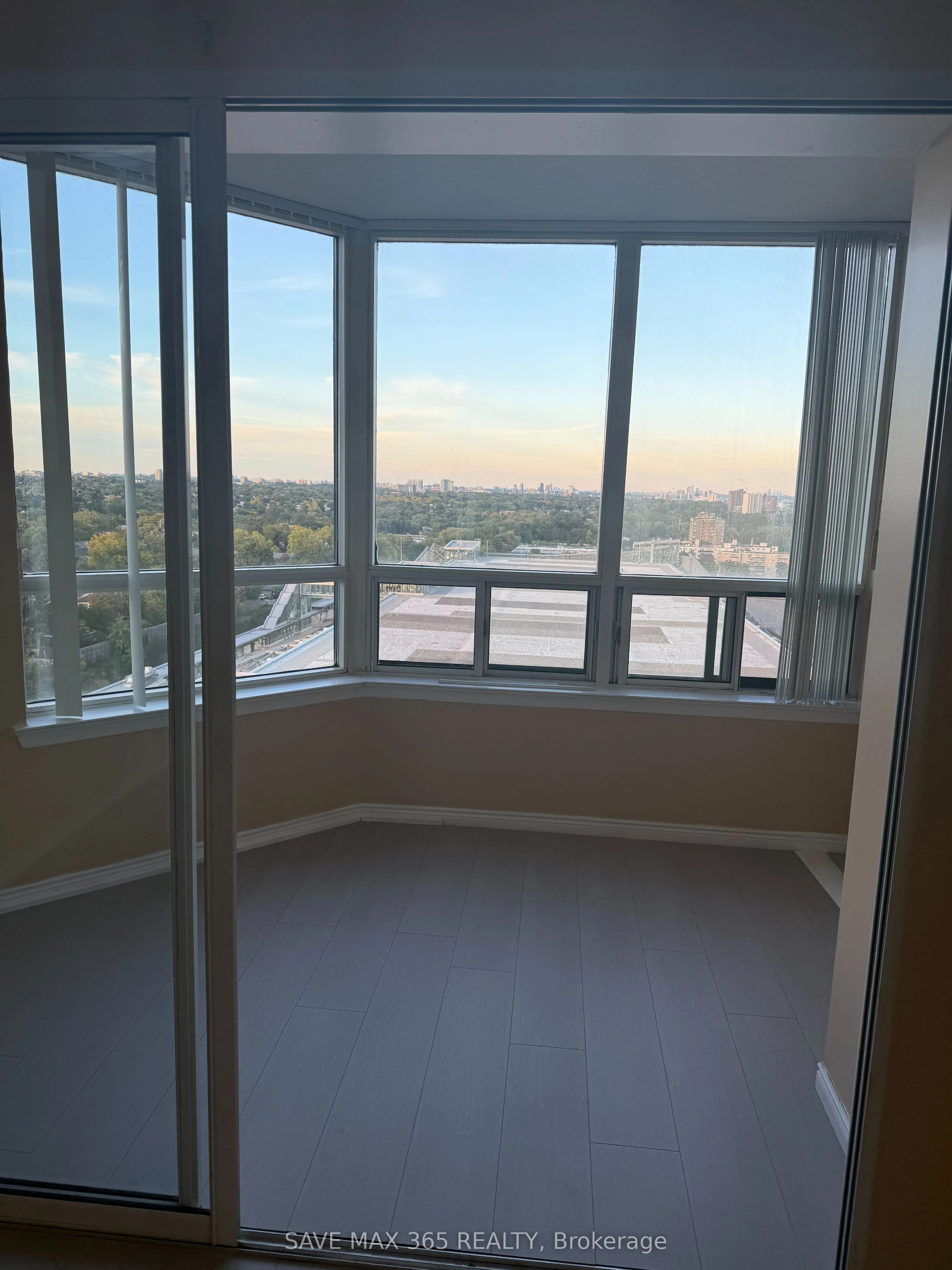 135 Hillcrest Avenue, #1615