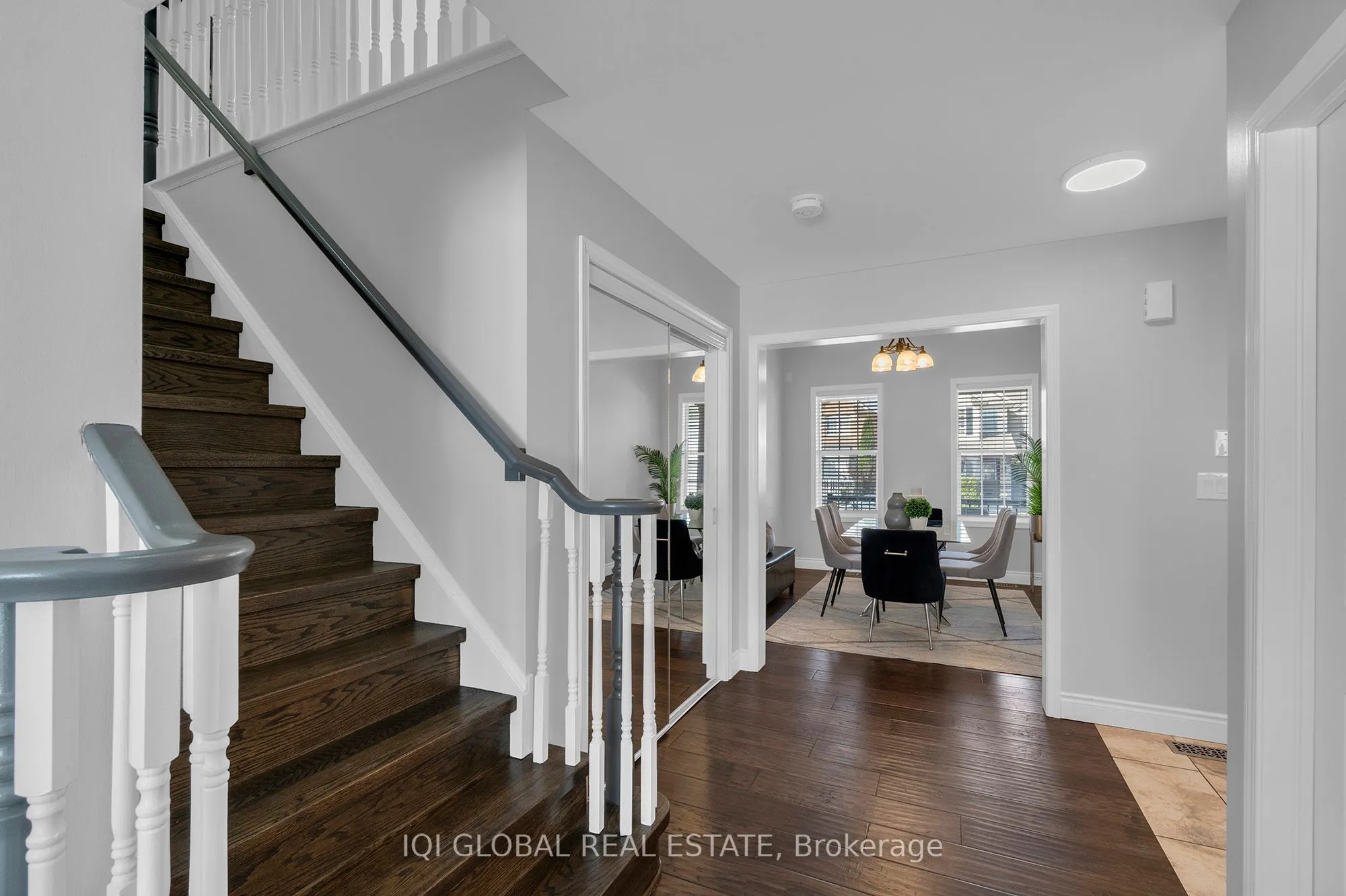 1520 Evans Terrace
