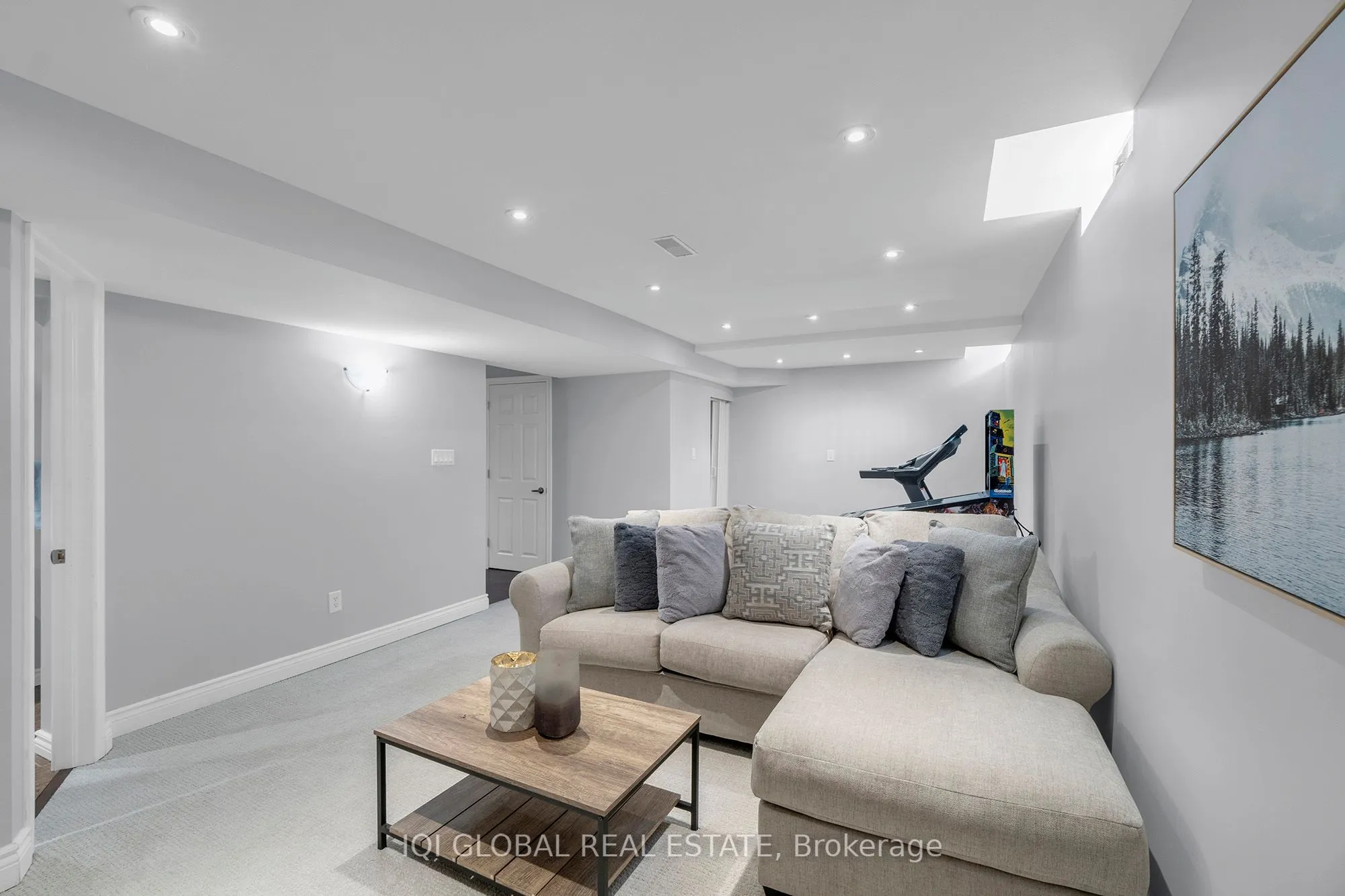 1520 Evans Terrace