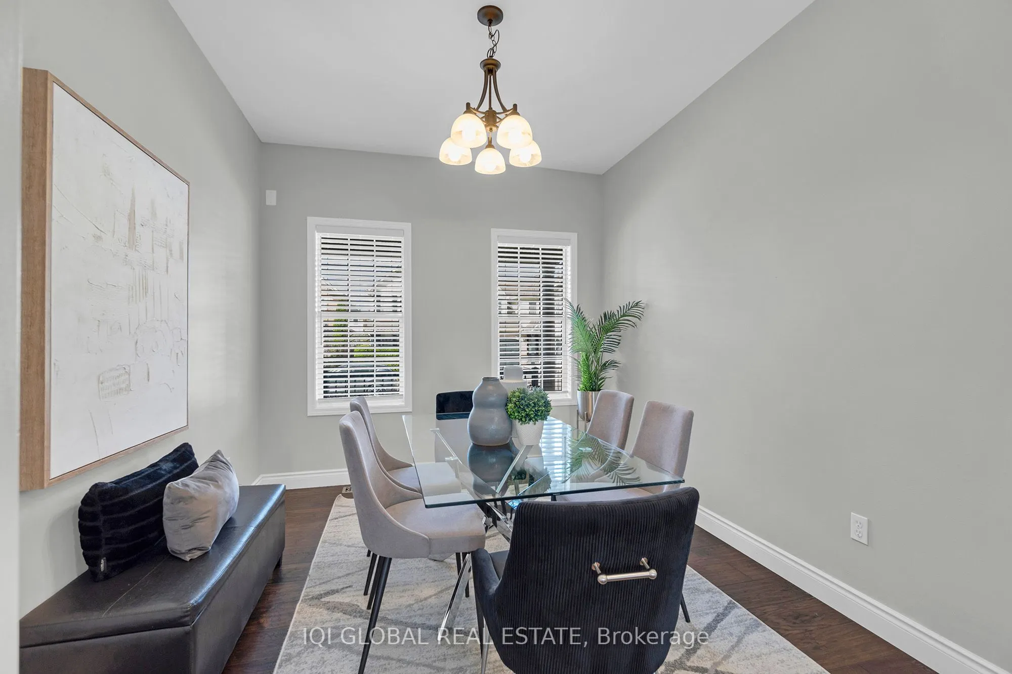 1520 Evans Terrace