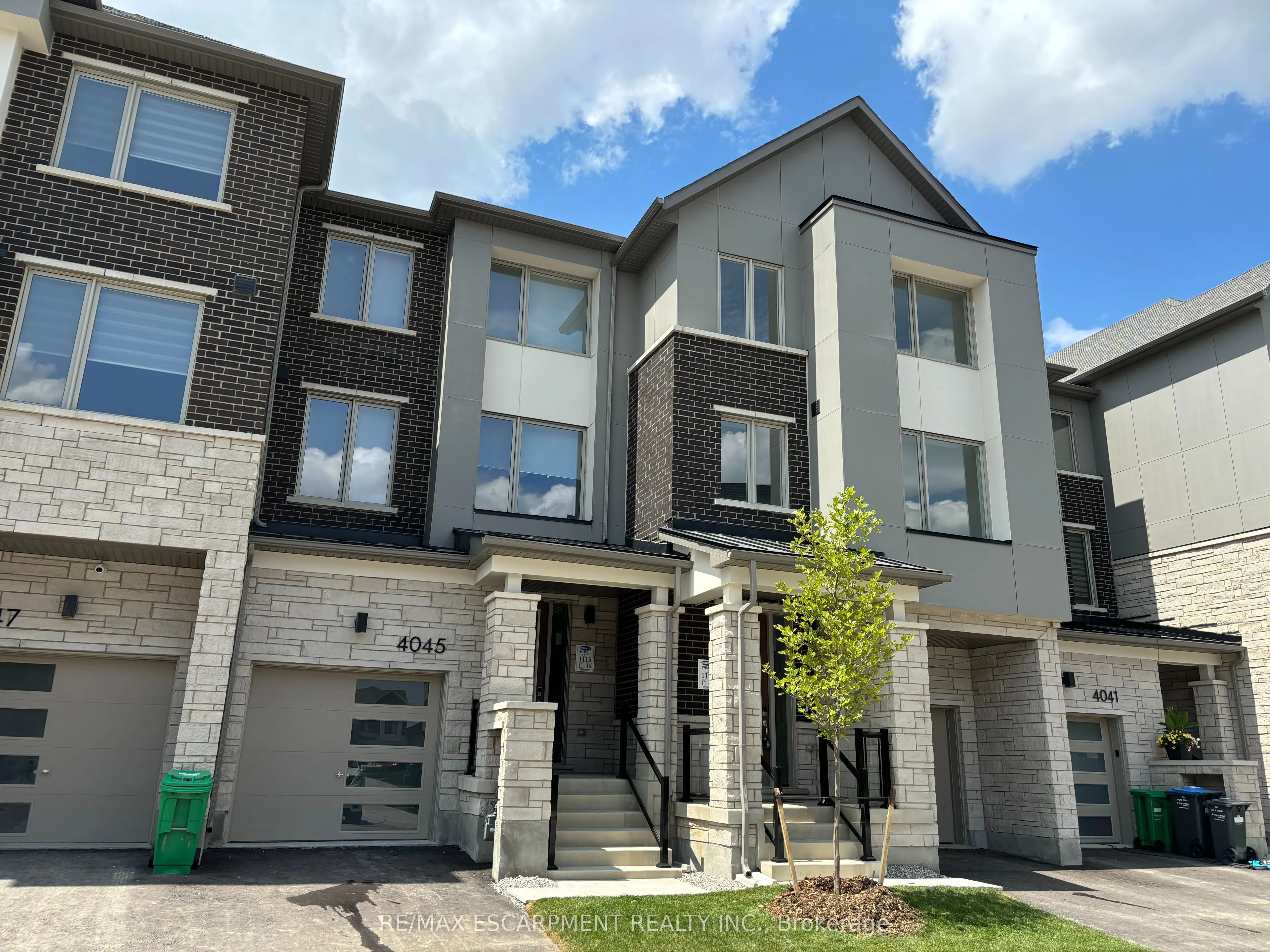 4045 Saida Street