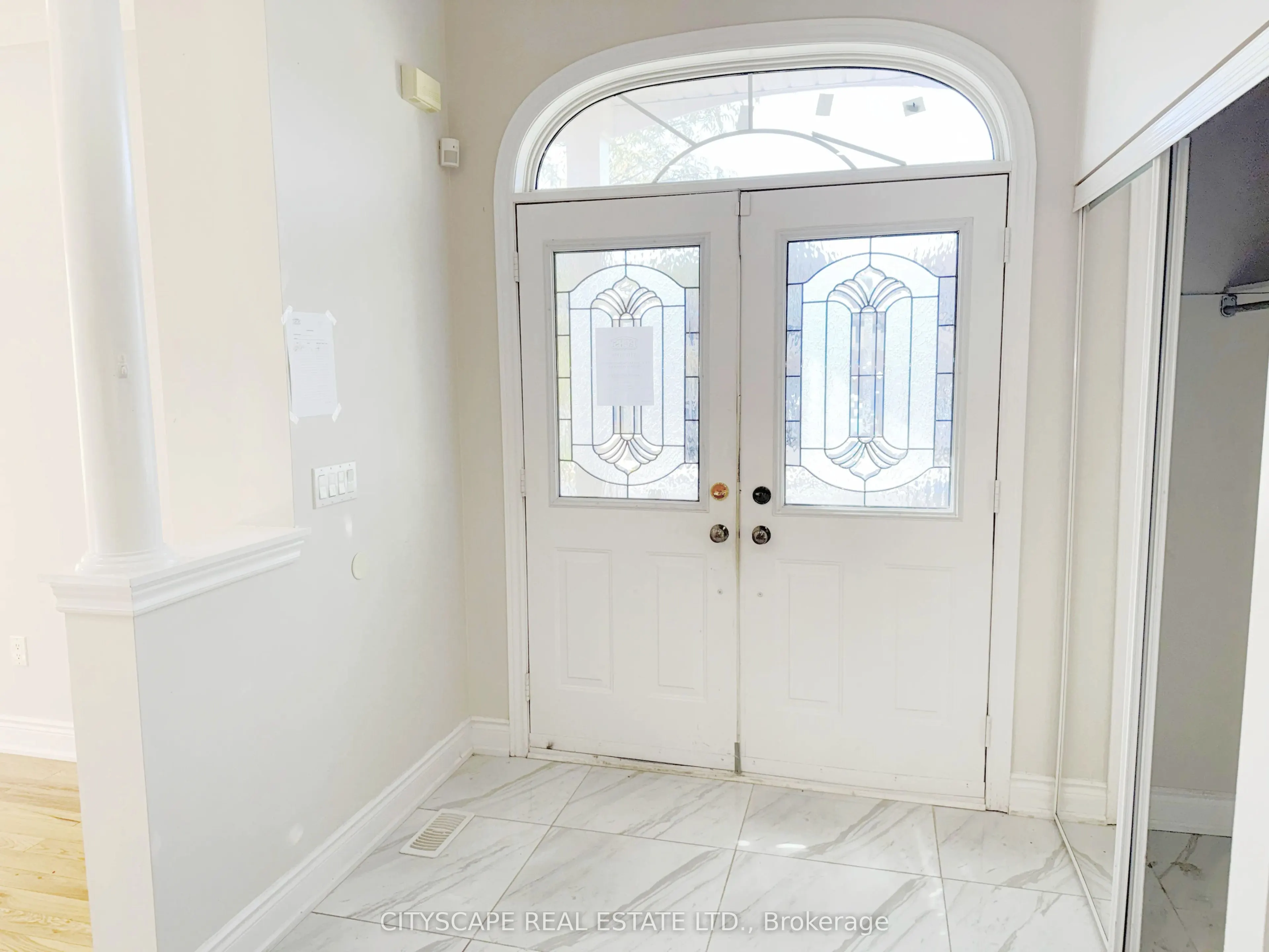 23 Brentcliff Drive