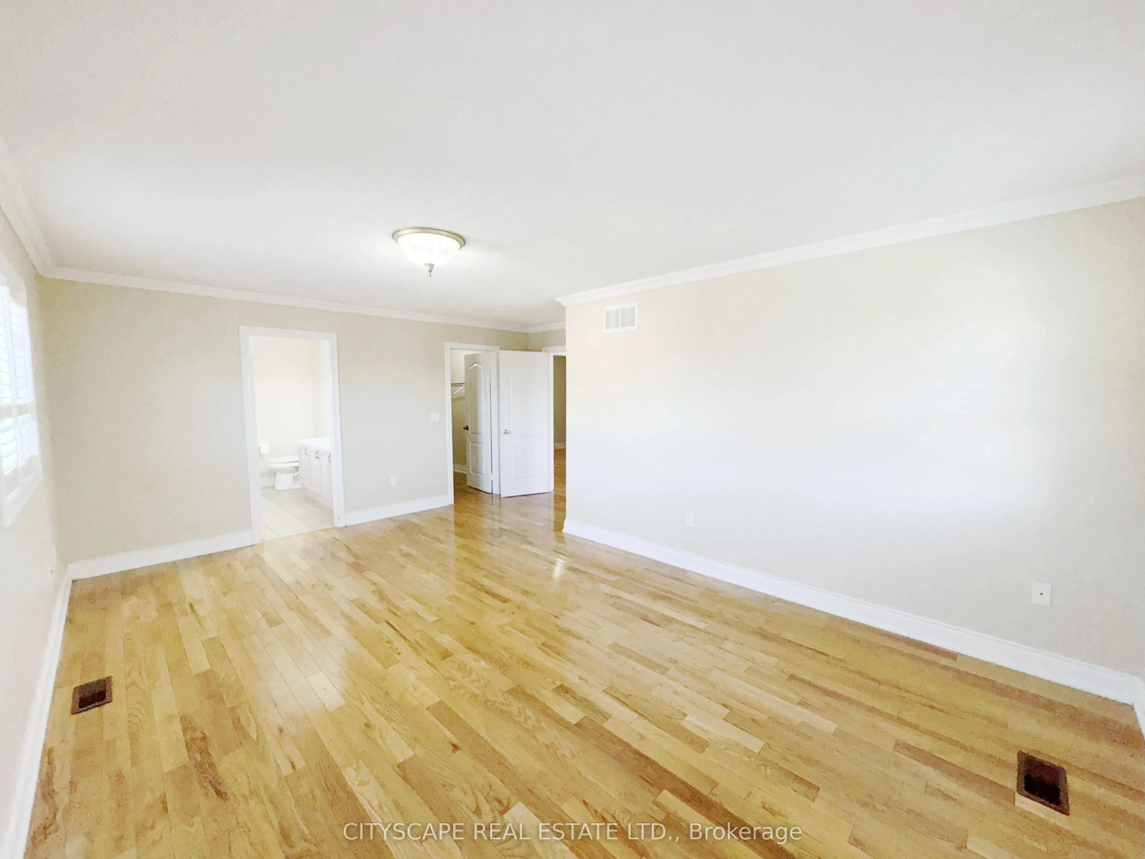 23 Brentcliff Drive