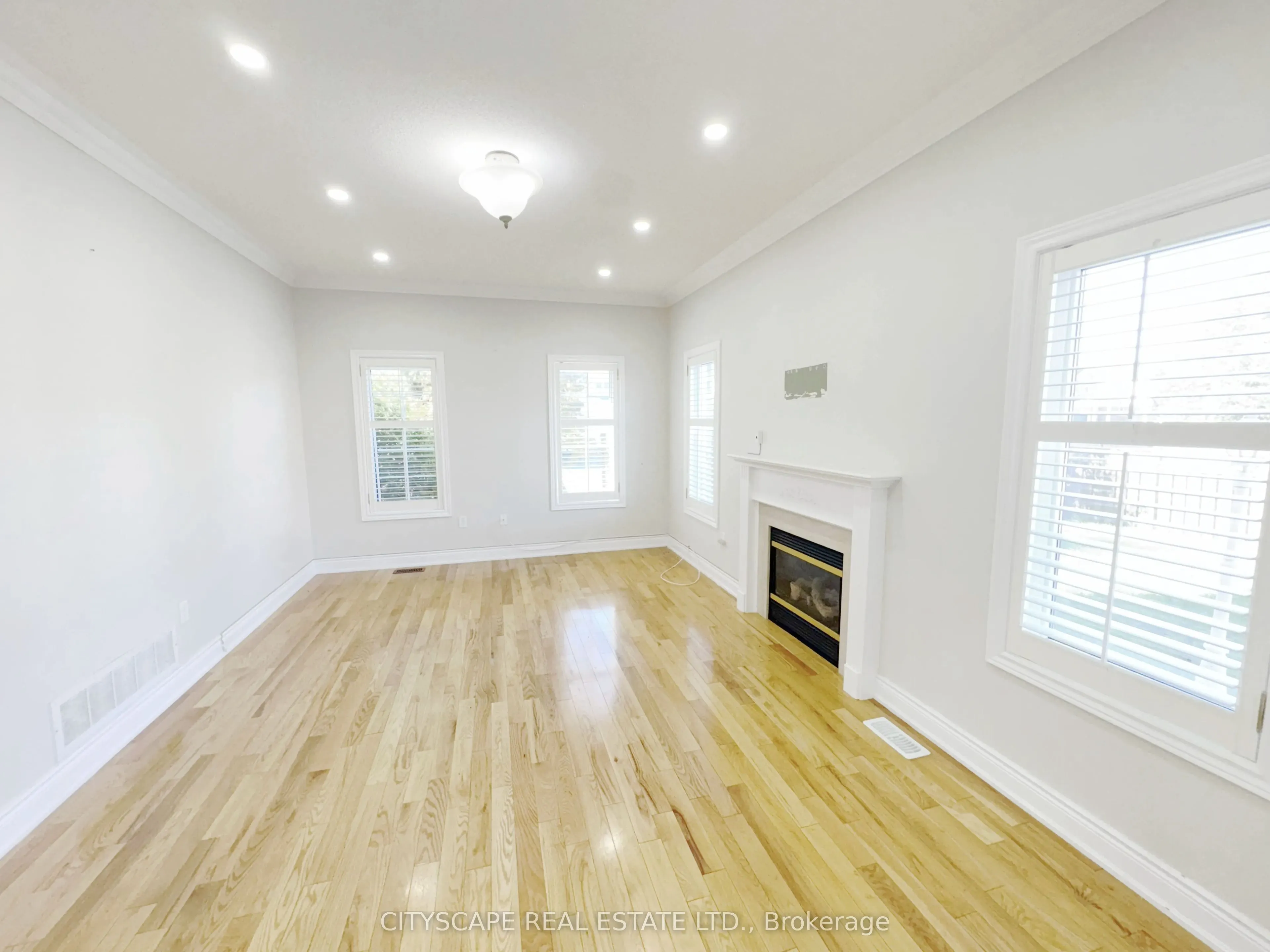 23 Brentcliff Drive