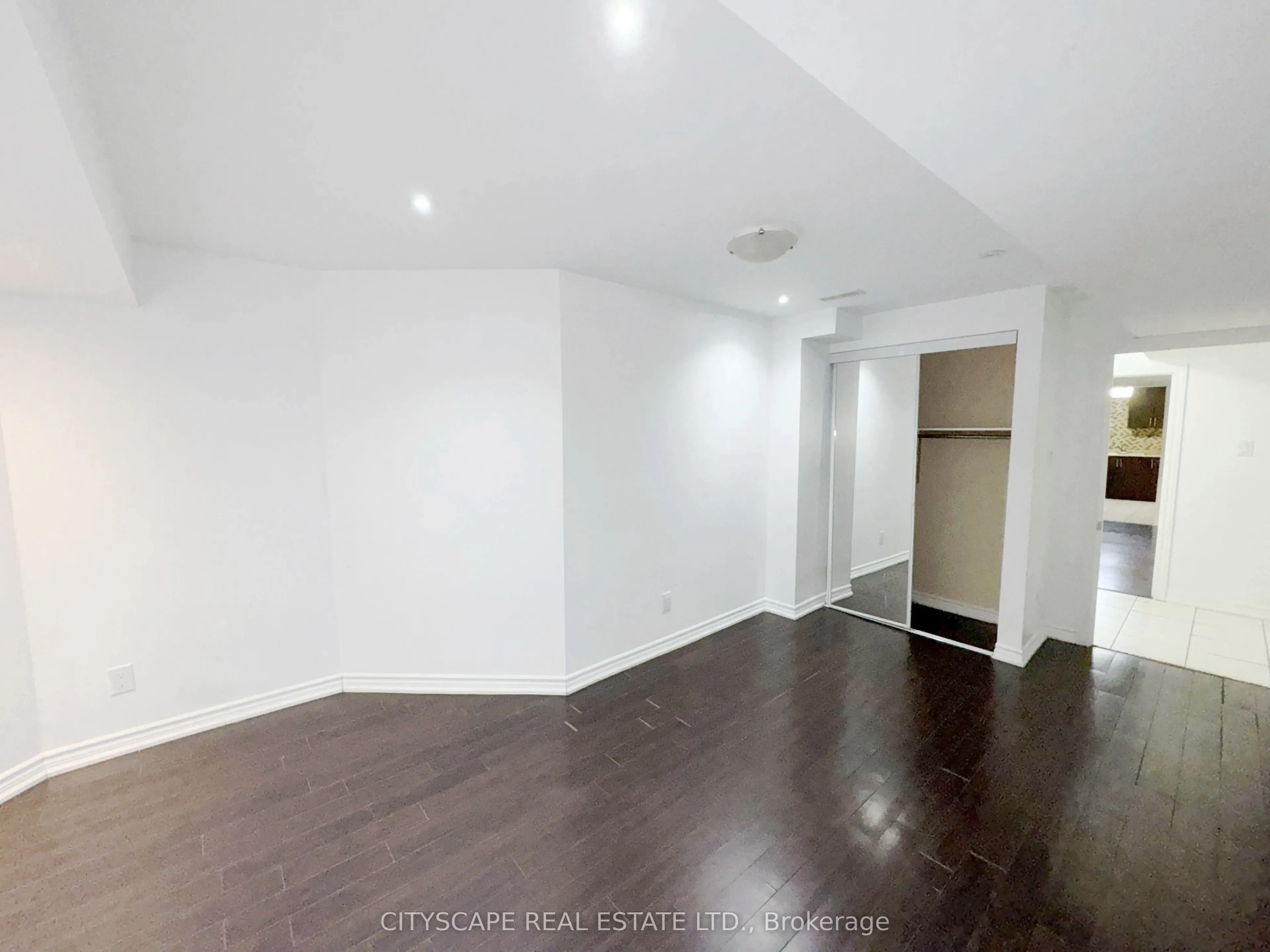 23 Brentcliff Drive