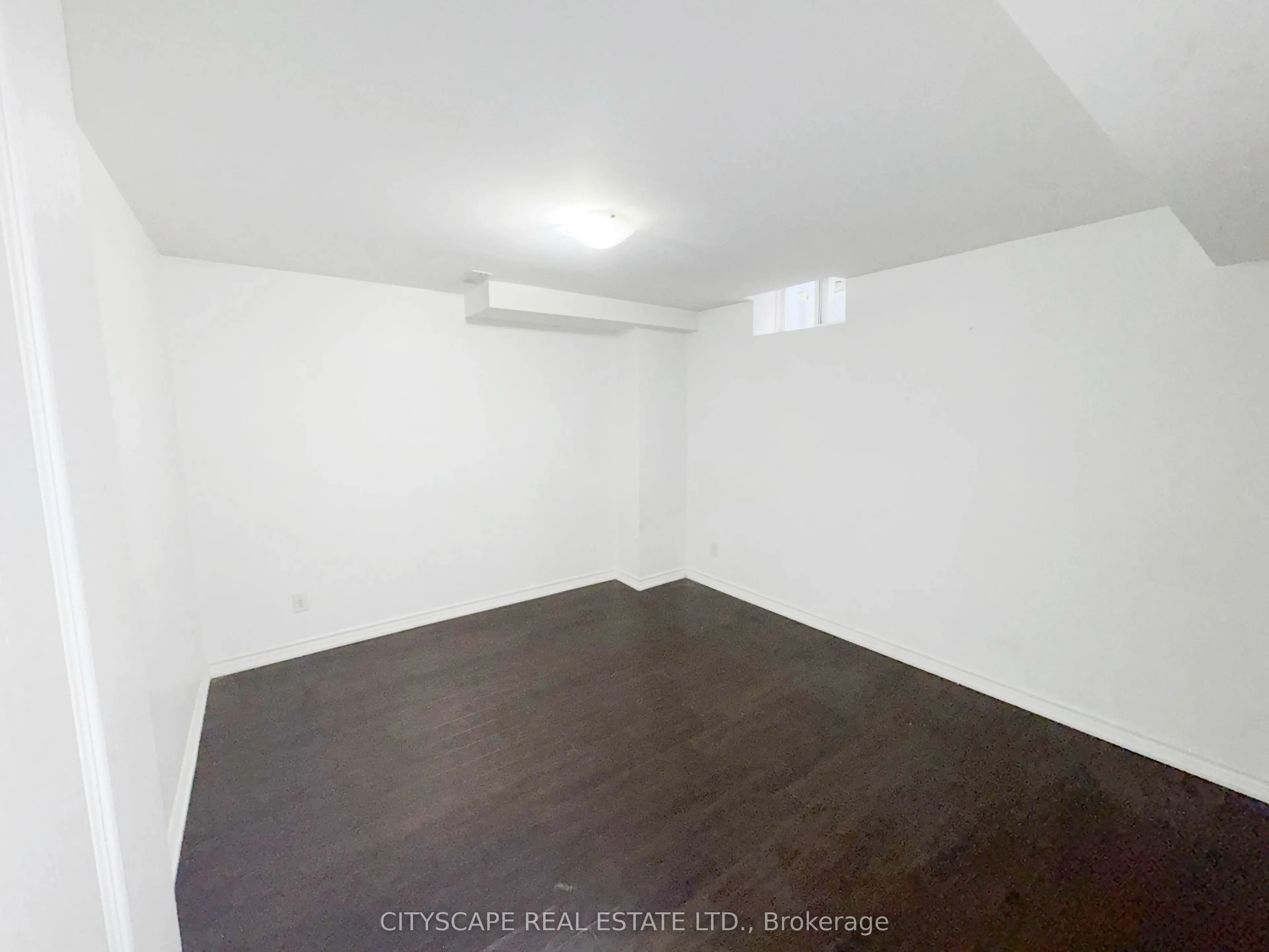 23 Brentcliff Drive