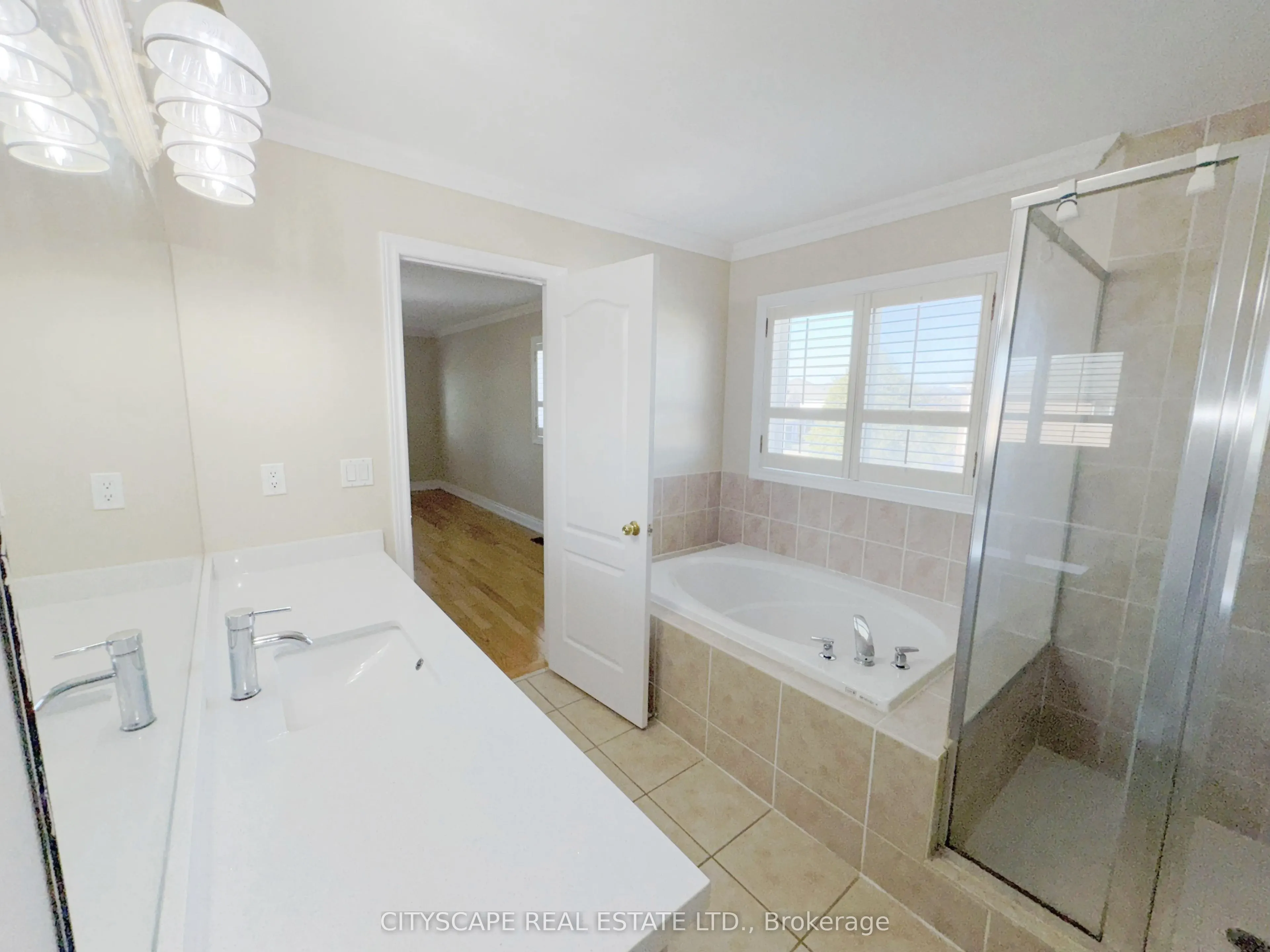23 Brentcliff Drive