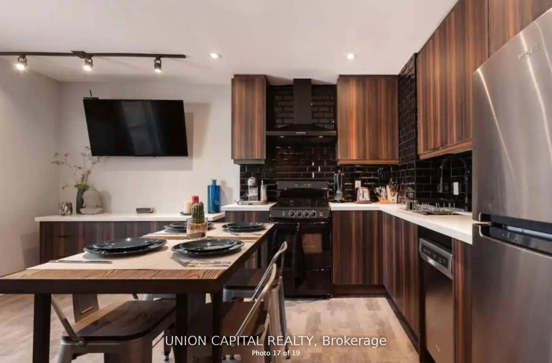 1412 Queen Street W, #Upper