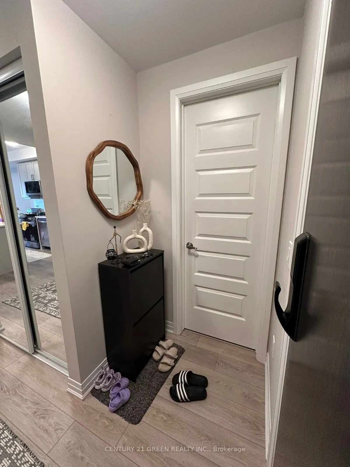 480 Gordon Krantz Boulevard, #520