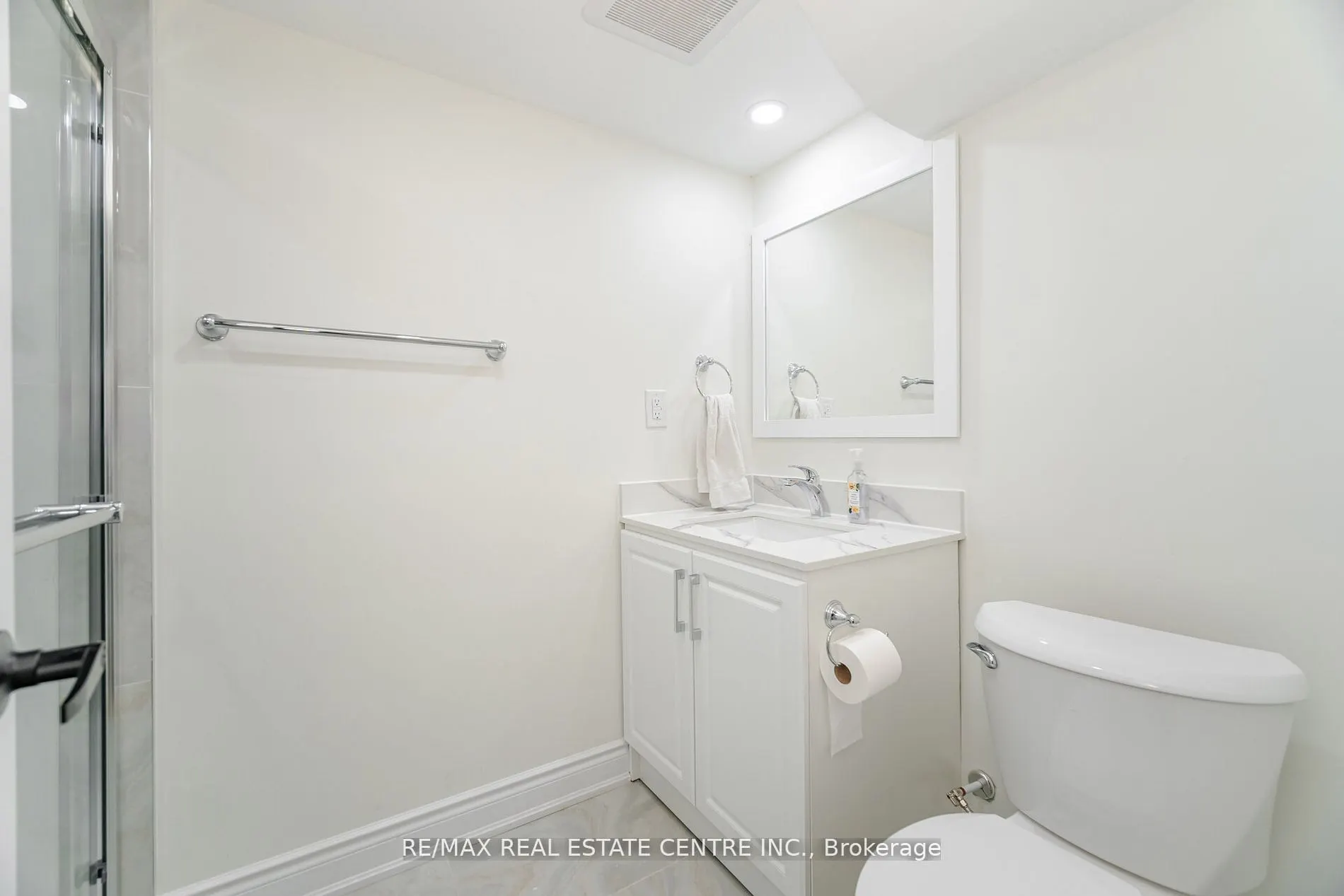 351 Greenless Circle, #Lower
